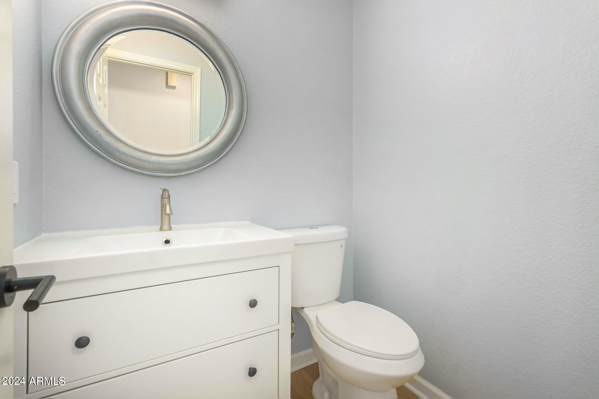 4586 W HARRISON Street