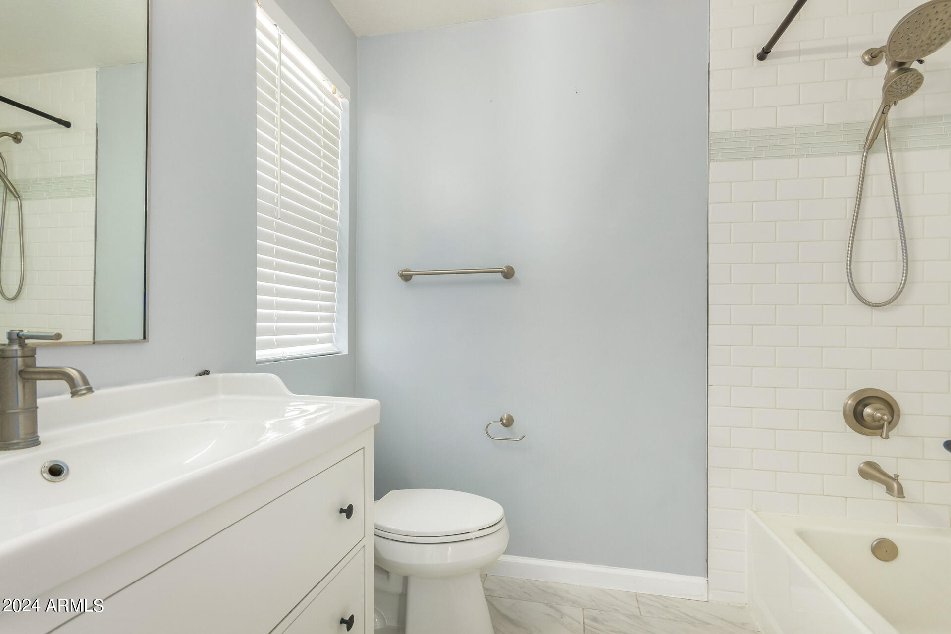 4586 W HARRISON Street