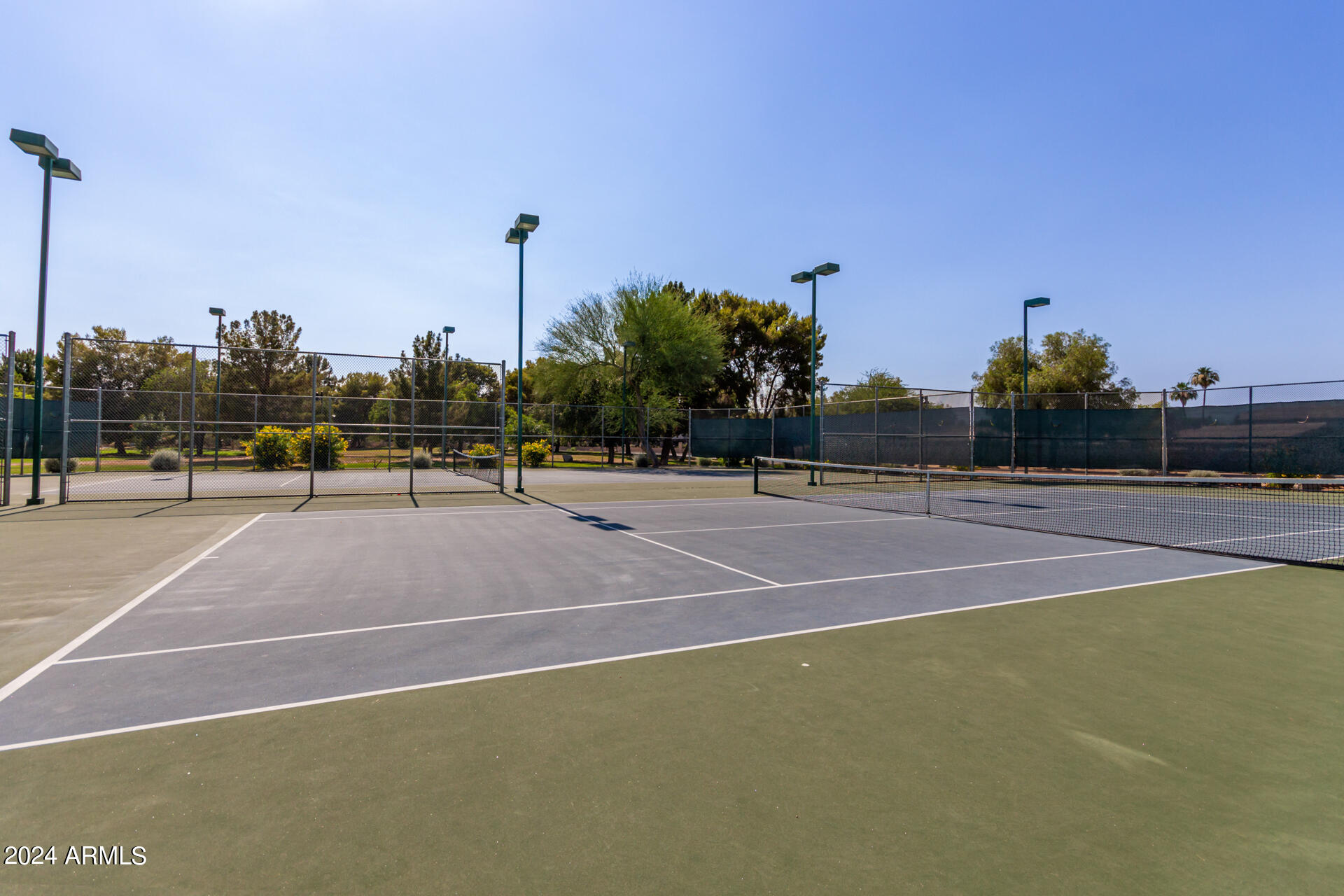 4586 W HARRISON Street