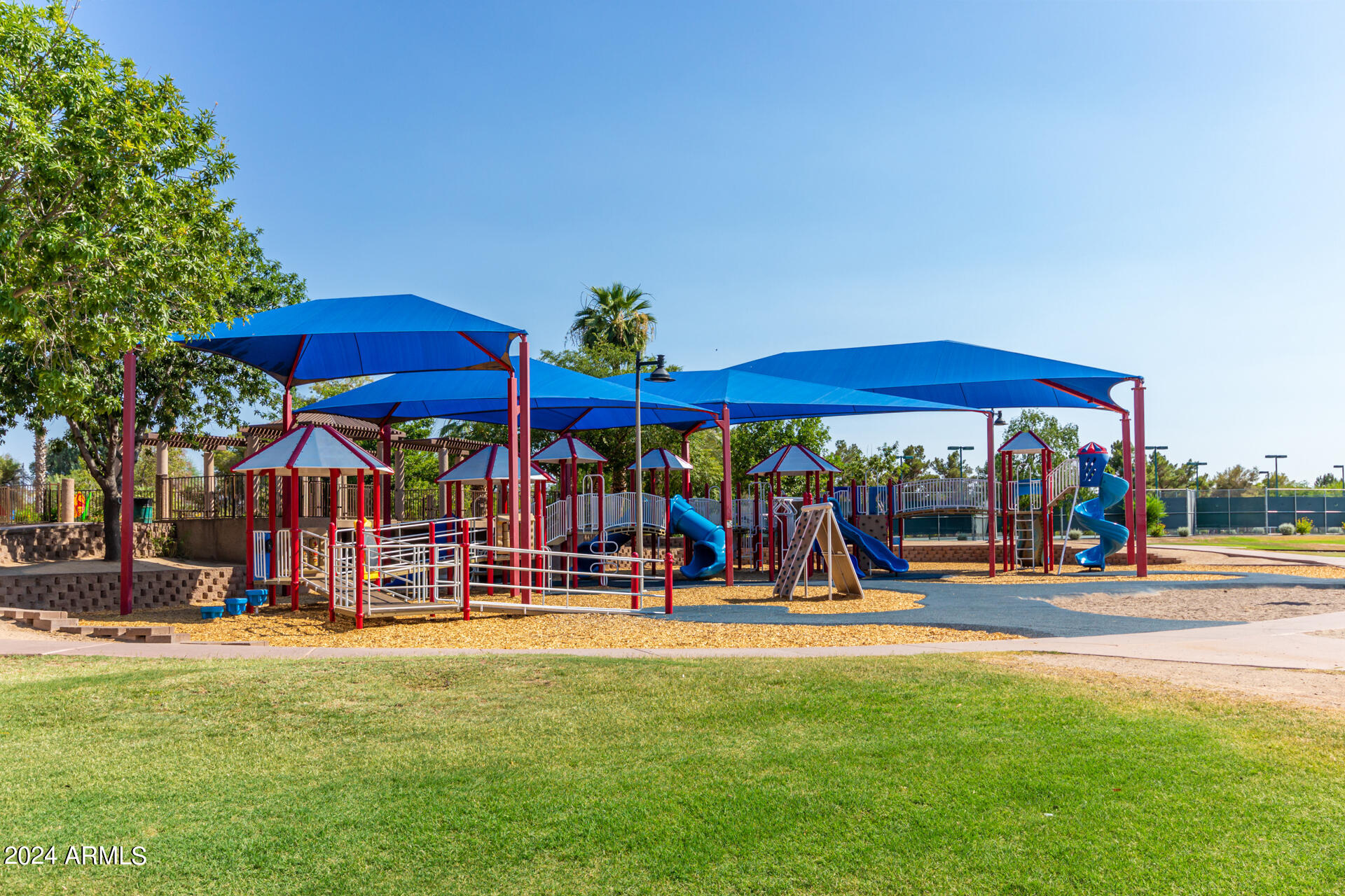 4586 W HARRISON Street