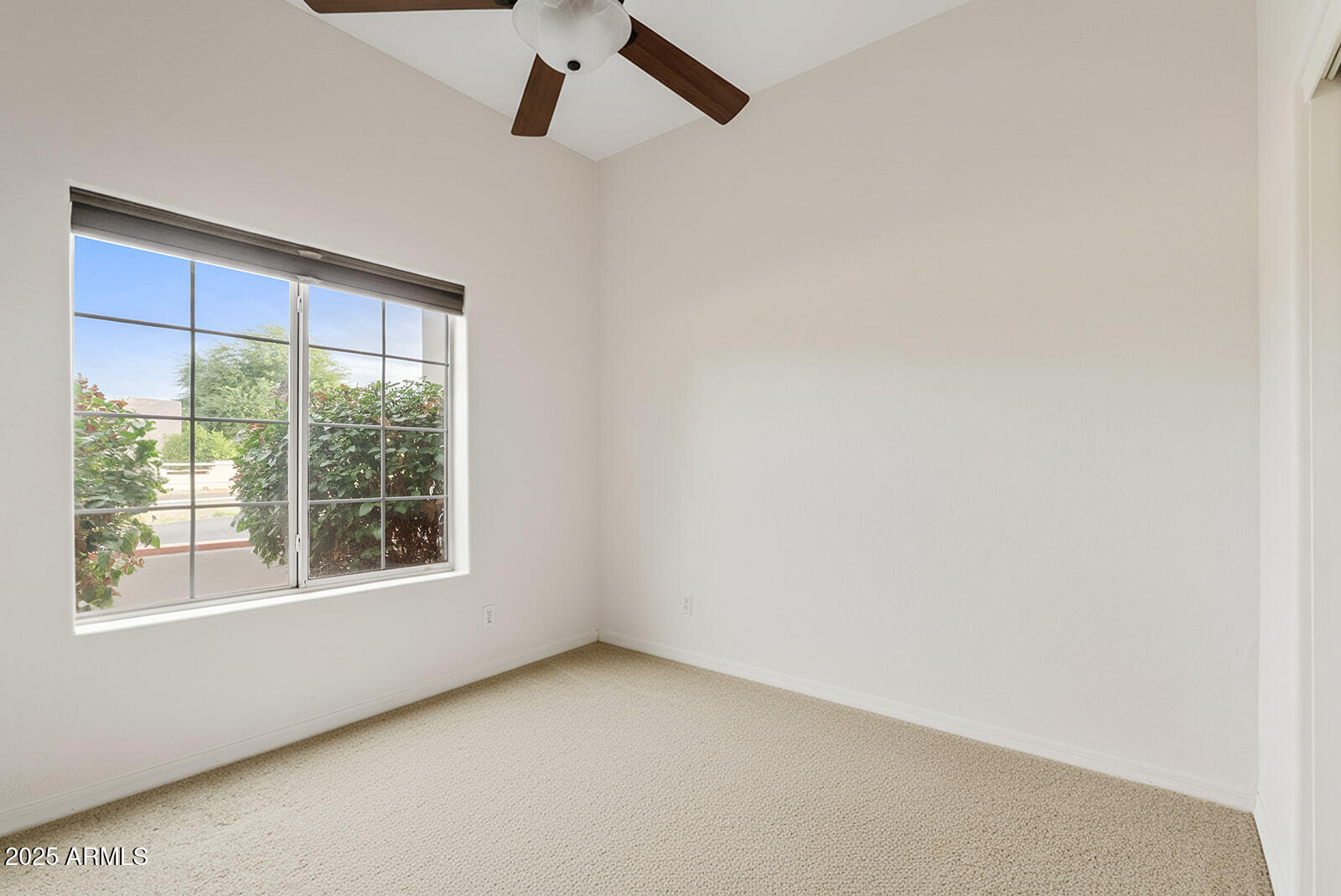 2615 E SAN CARLOS Way