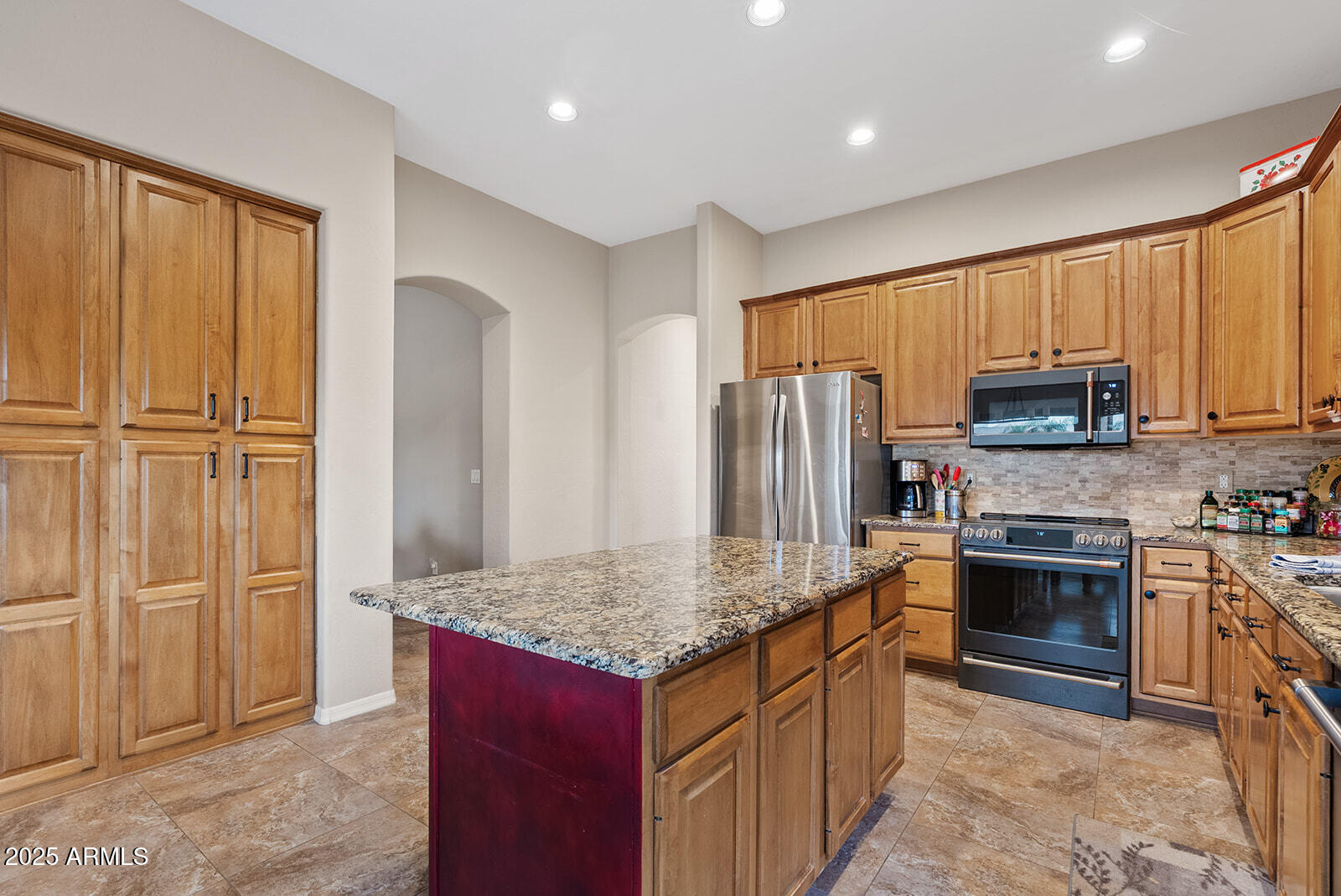 2615 E SAN CARLOS Way