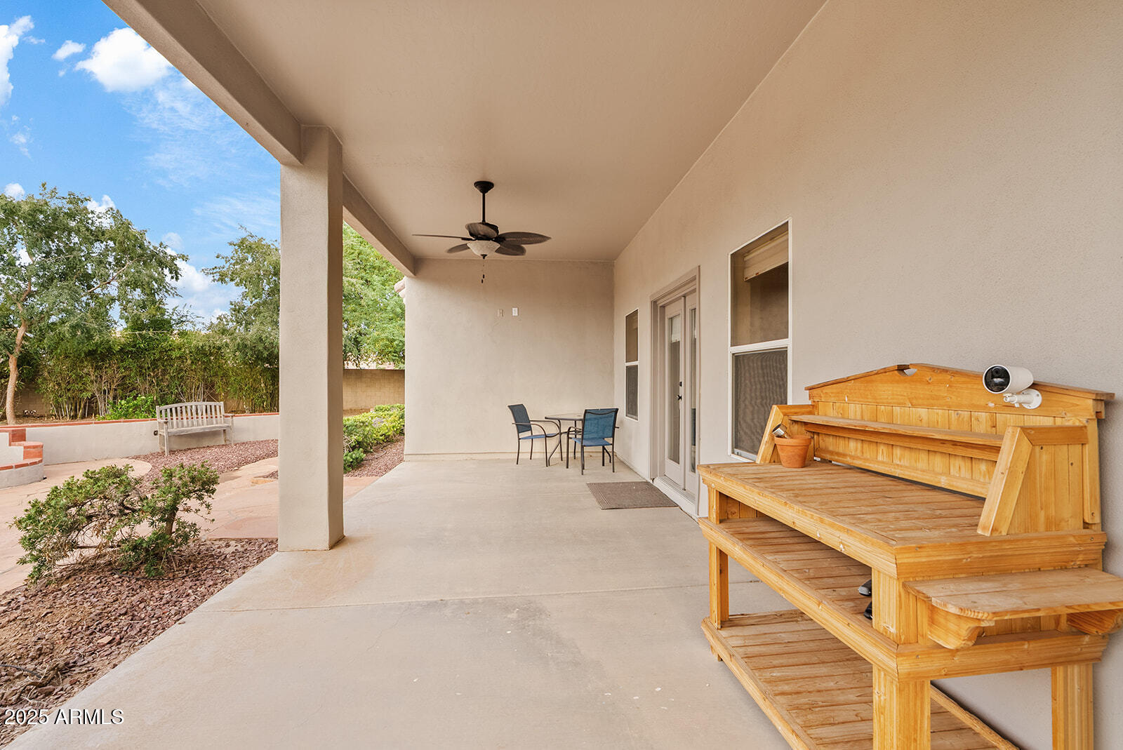 2615 E SAN CARLOS Way