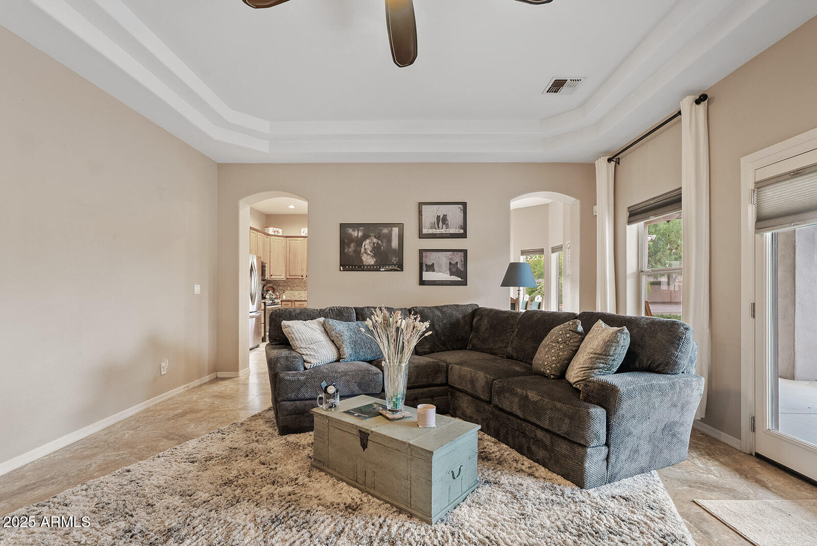 2615 E SAN CARLOS Way