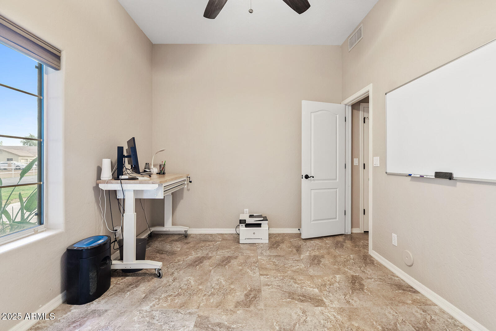 2615 E SAN CARLOS Way