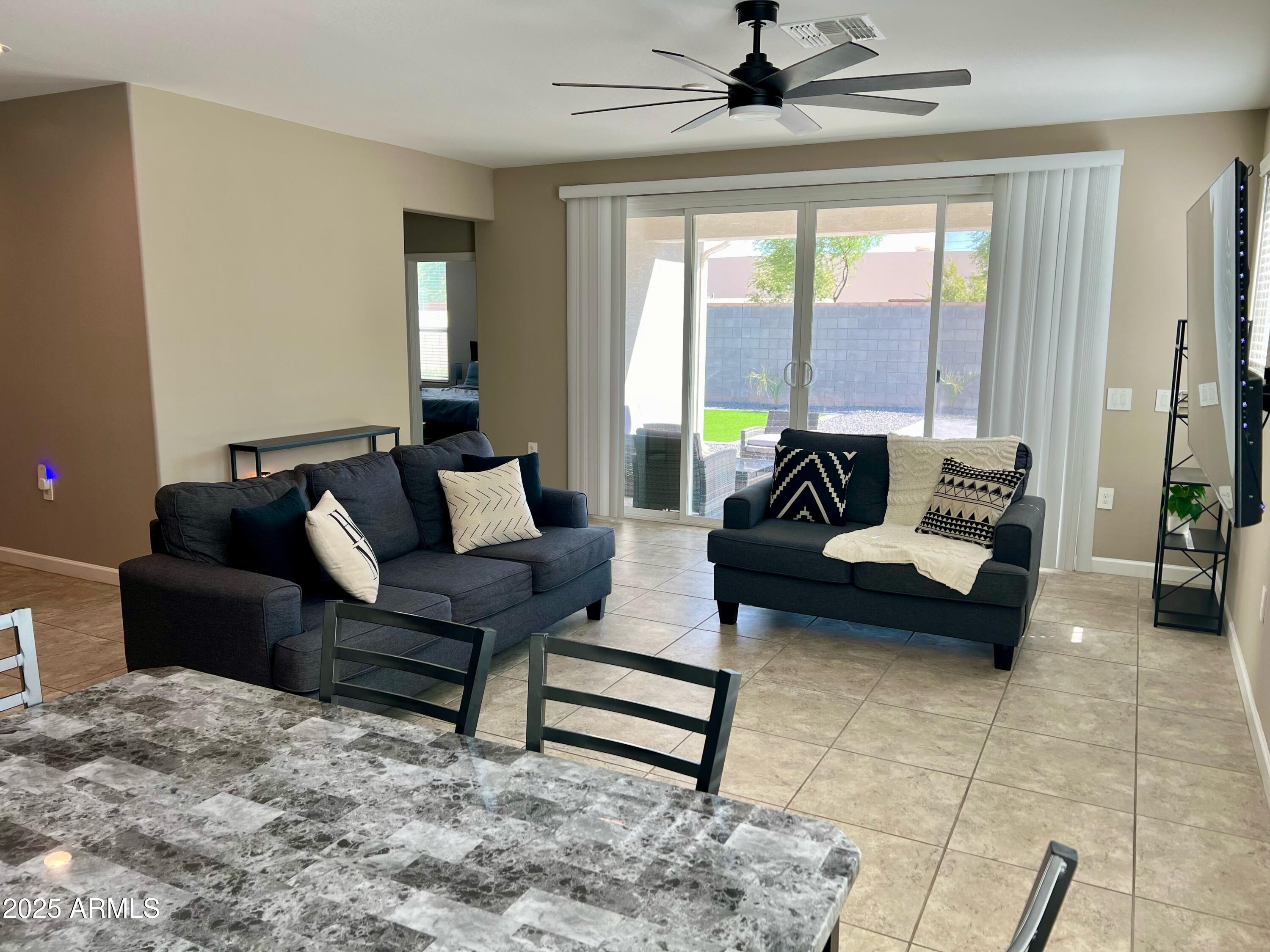 38031 W SAN ALVAREZ Avenue