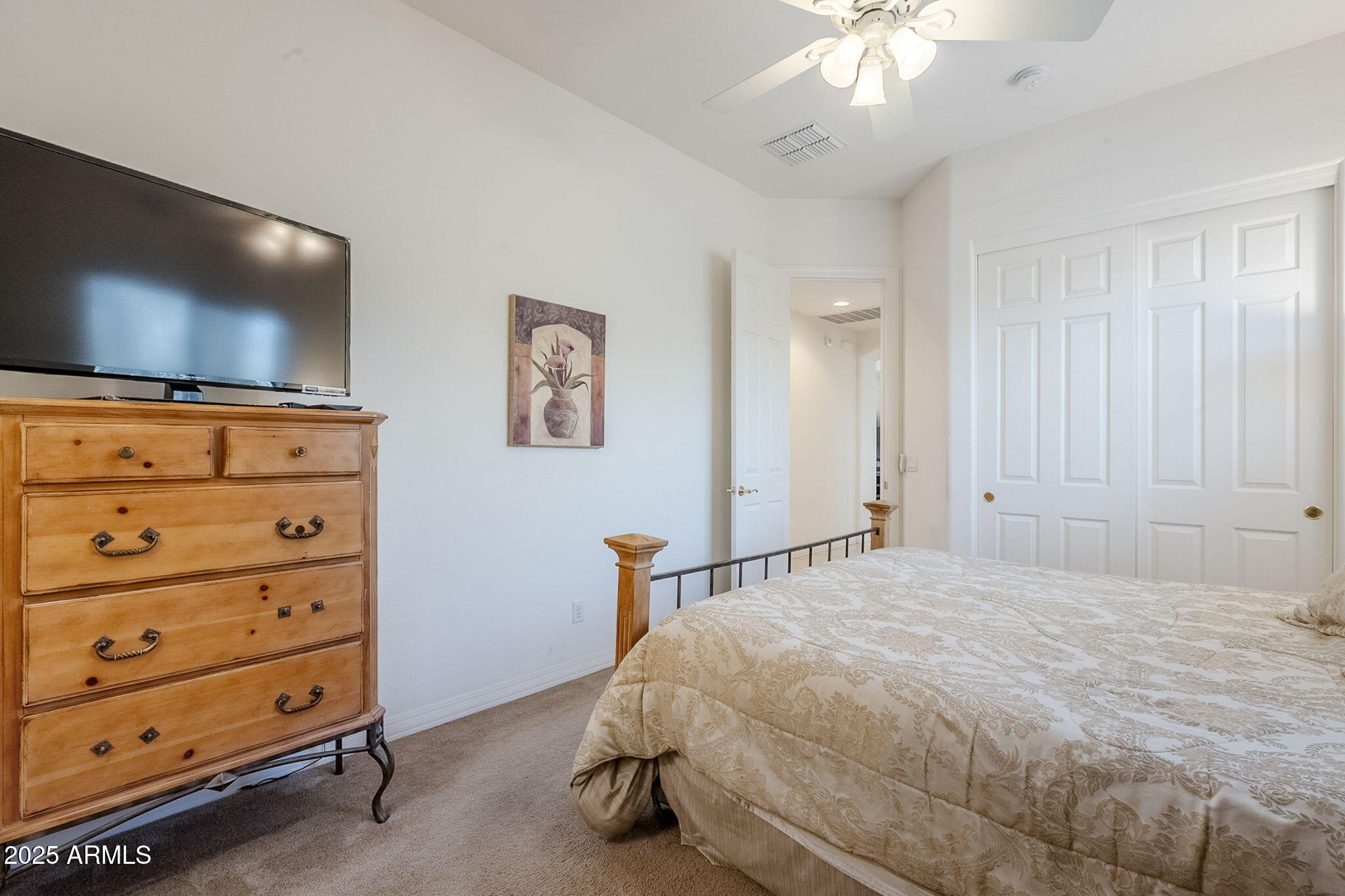 5501 E CALLE DEL SOL