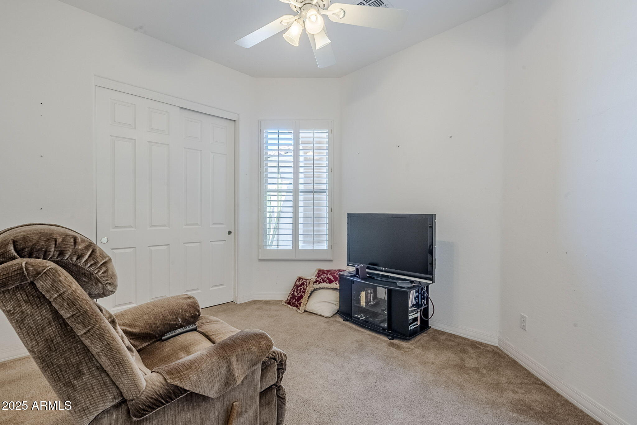 5501 E CALLE DEL SOL