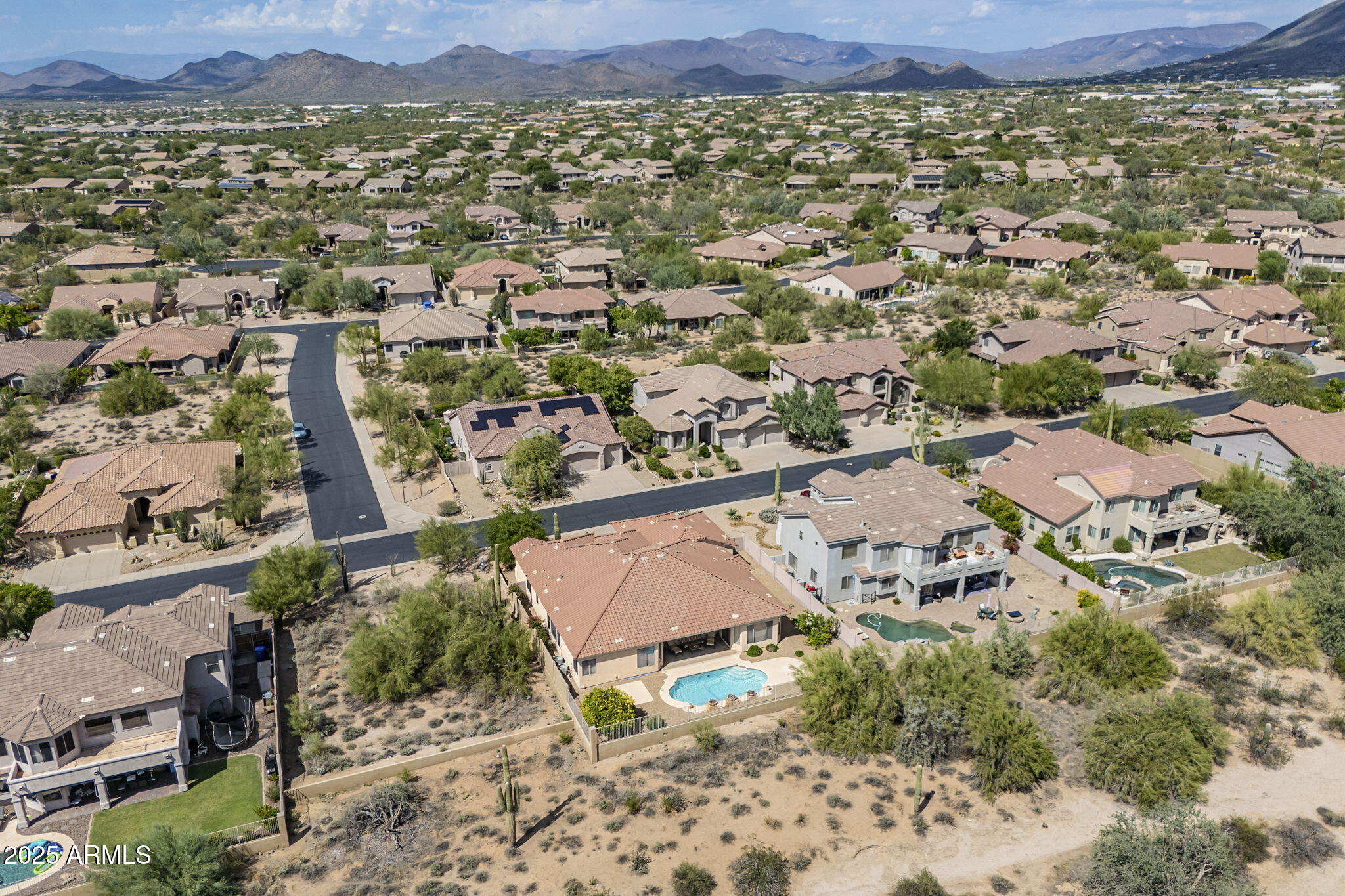 5501 E CALLE DEL SOL