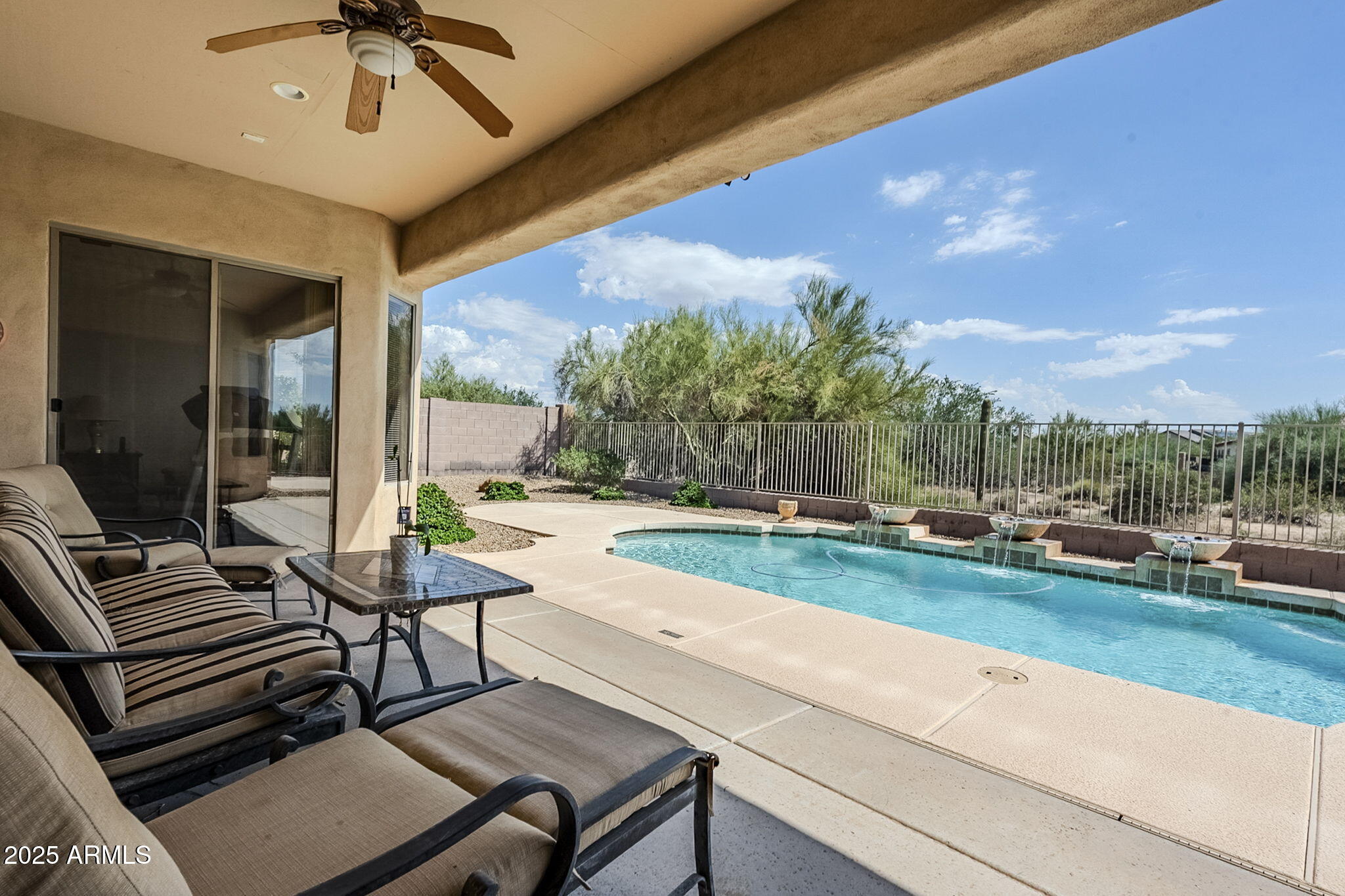 5501 E CALLE DEL SOL
