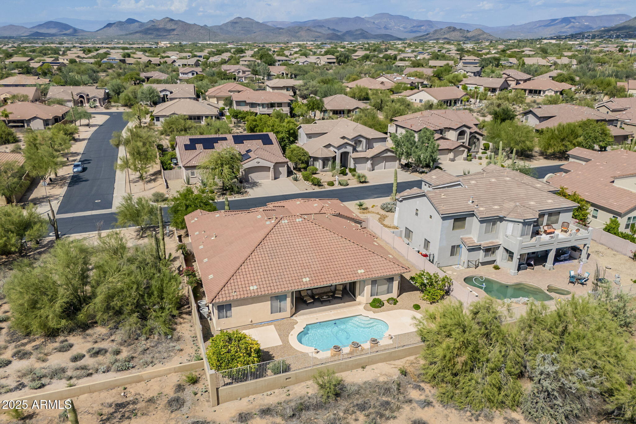 5501 E CALLE DEL SOL
