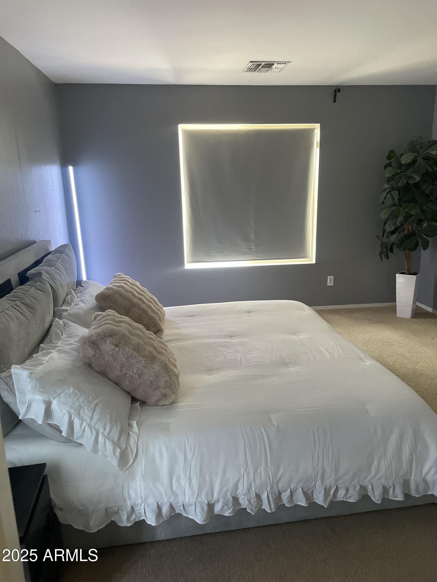 23647 W CHAMBERS Street