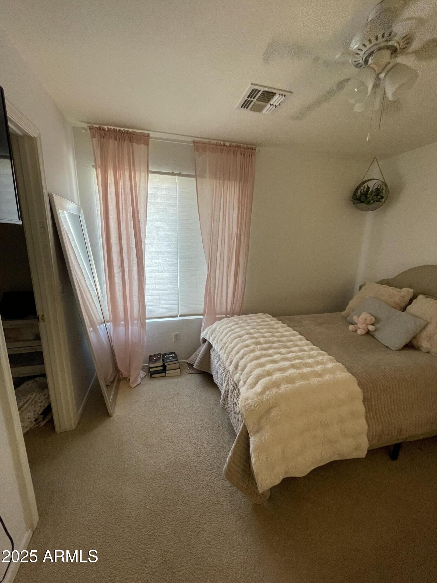 23647 W CHAMBERS Street