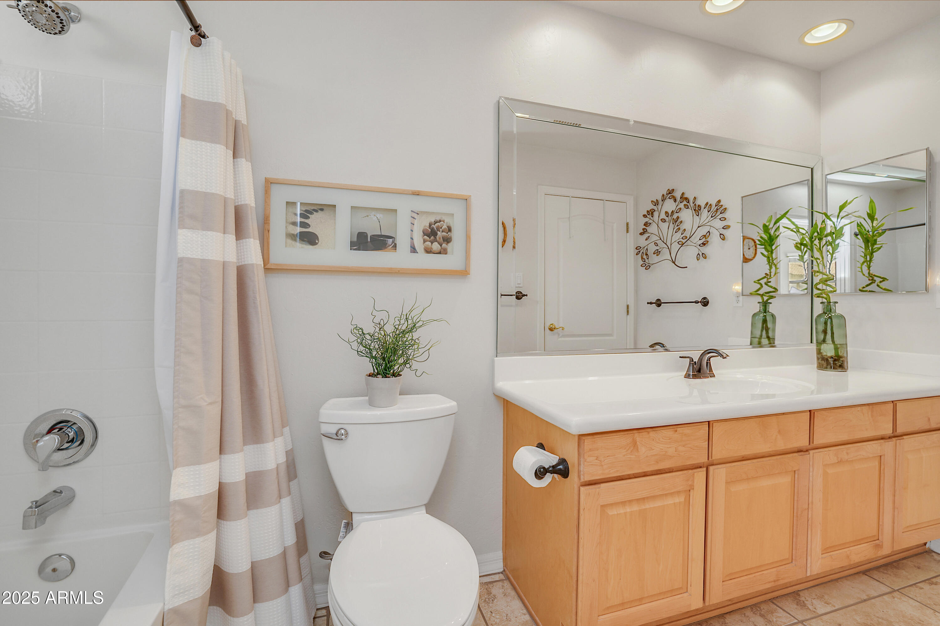 5830 E MCKELLIPS Road, 30