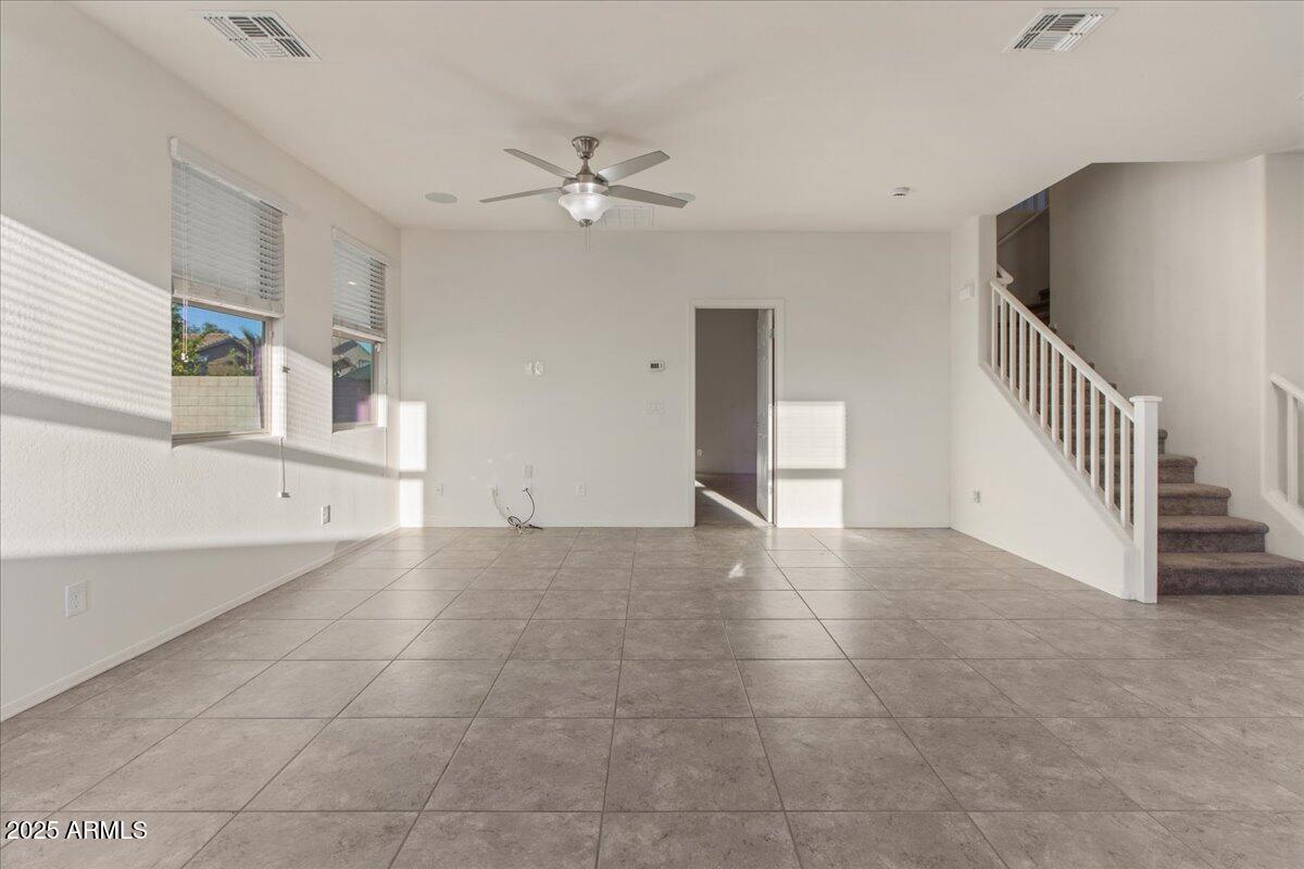 7230 W SOUTHGATE Avenue W