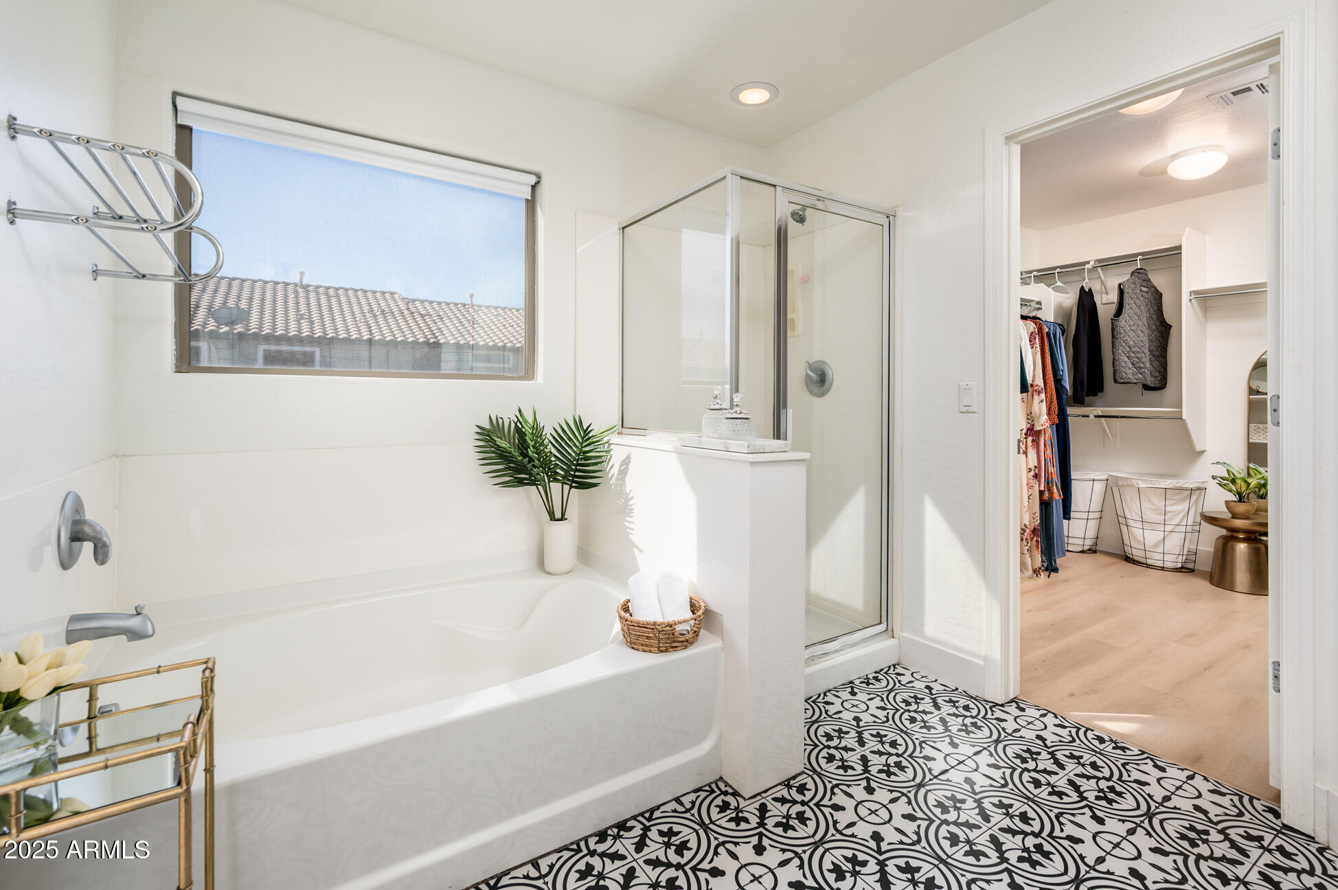 19813 E CARRIAGE Way