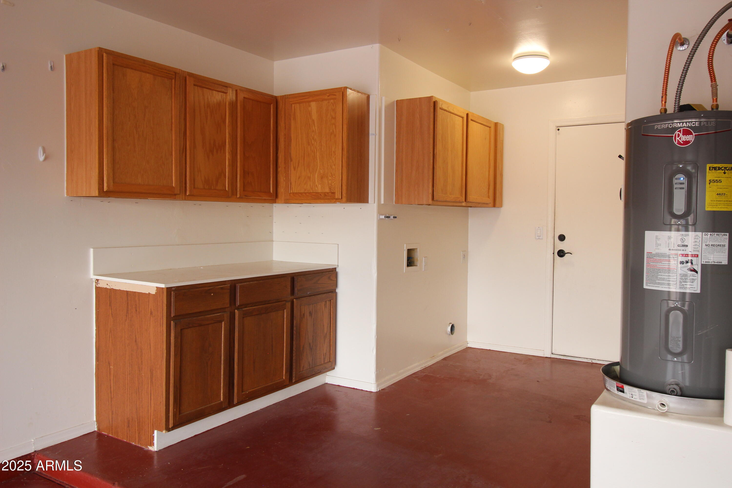 1507 W MESQUITE Avenue