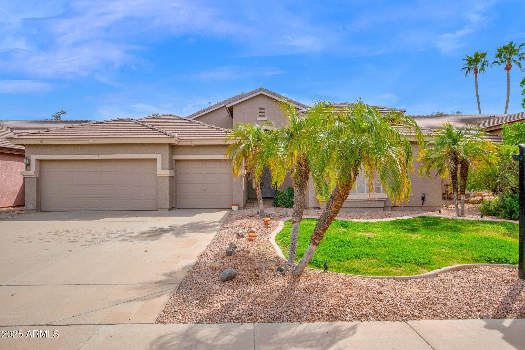 1079 S WESTERN SKIES Drive