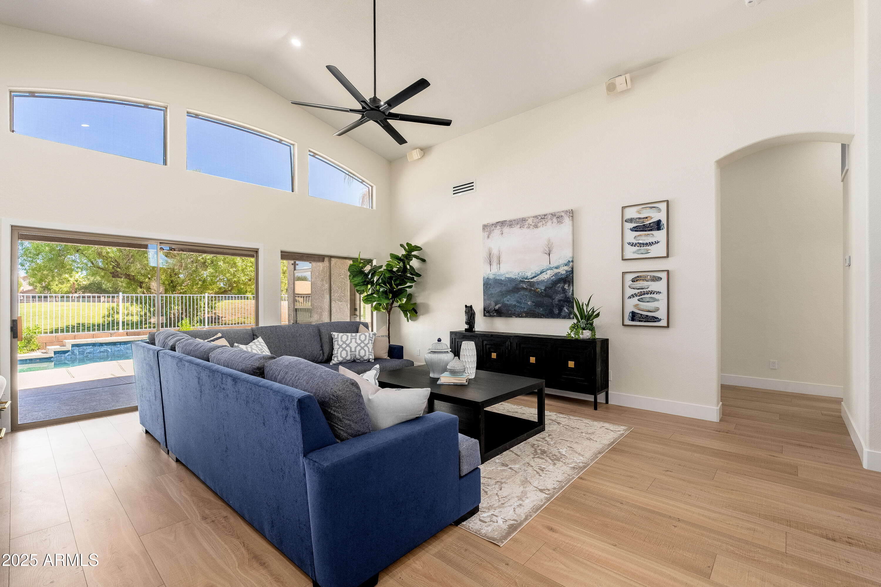 1079 S WESTERN SKIES Drive