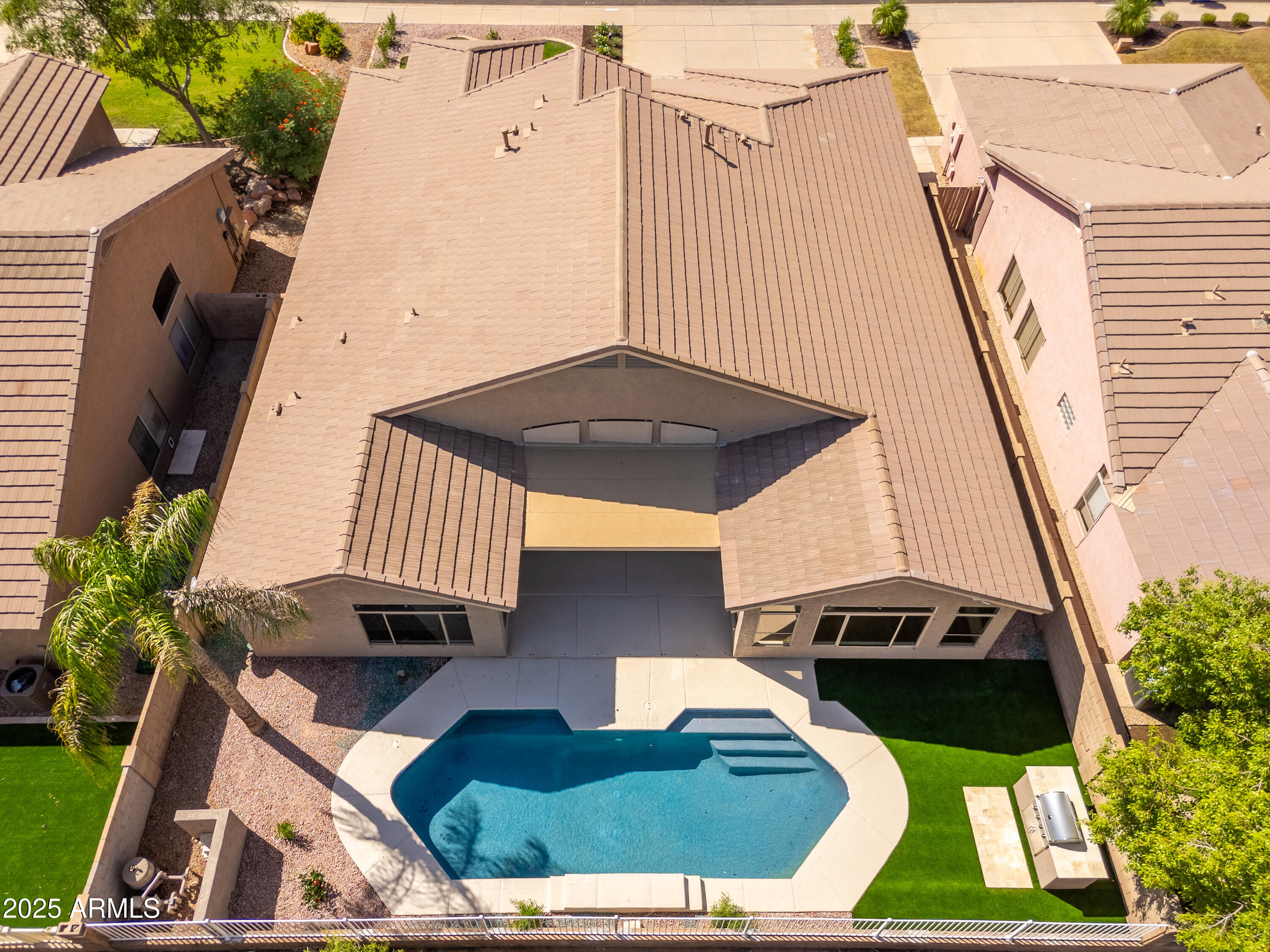 1079 S WESTERN SKIES Drive