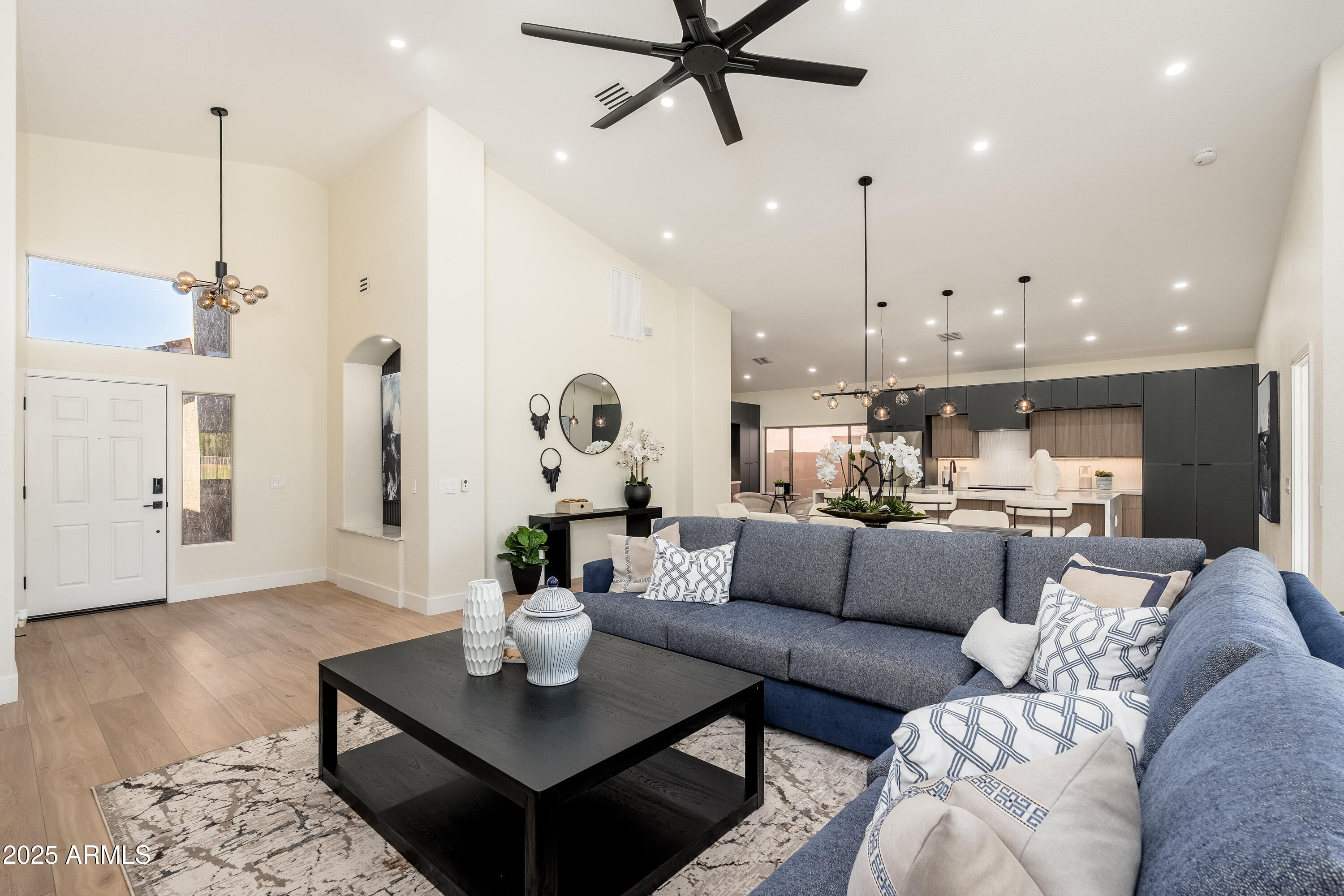 1079 S WESTERN SKIES Drive