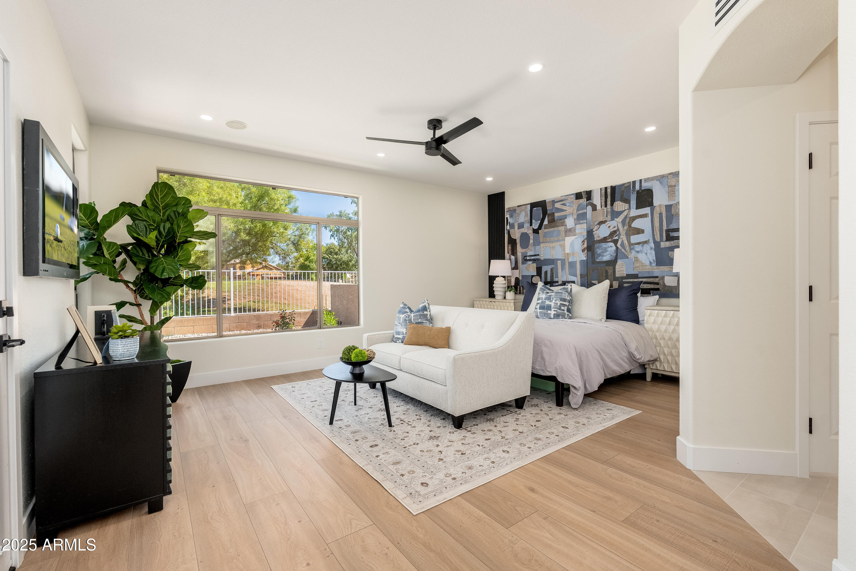 1079 S WESTERN SKIES Drive