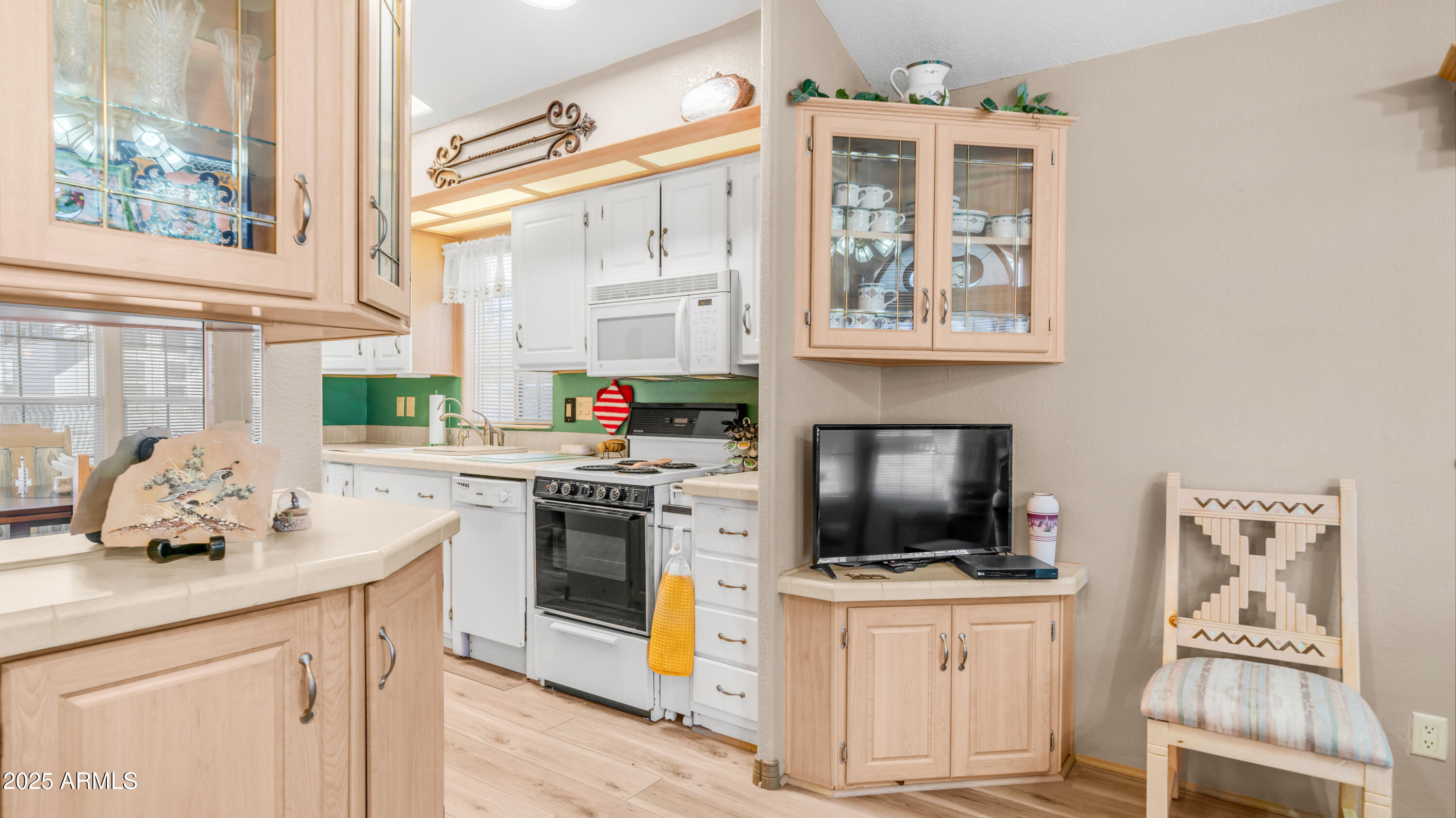 611 S IRONSTONE Drive, 611