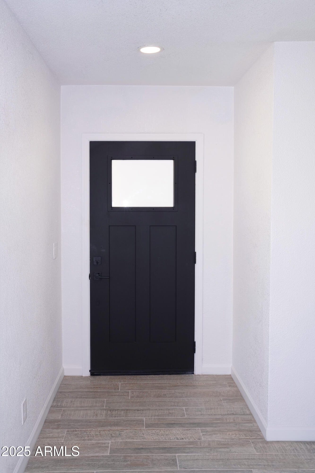 685 W SHANNON Street