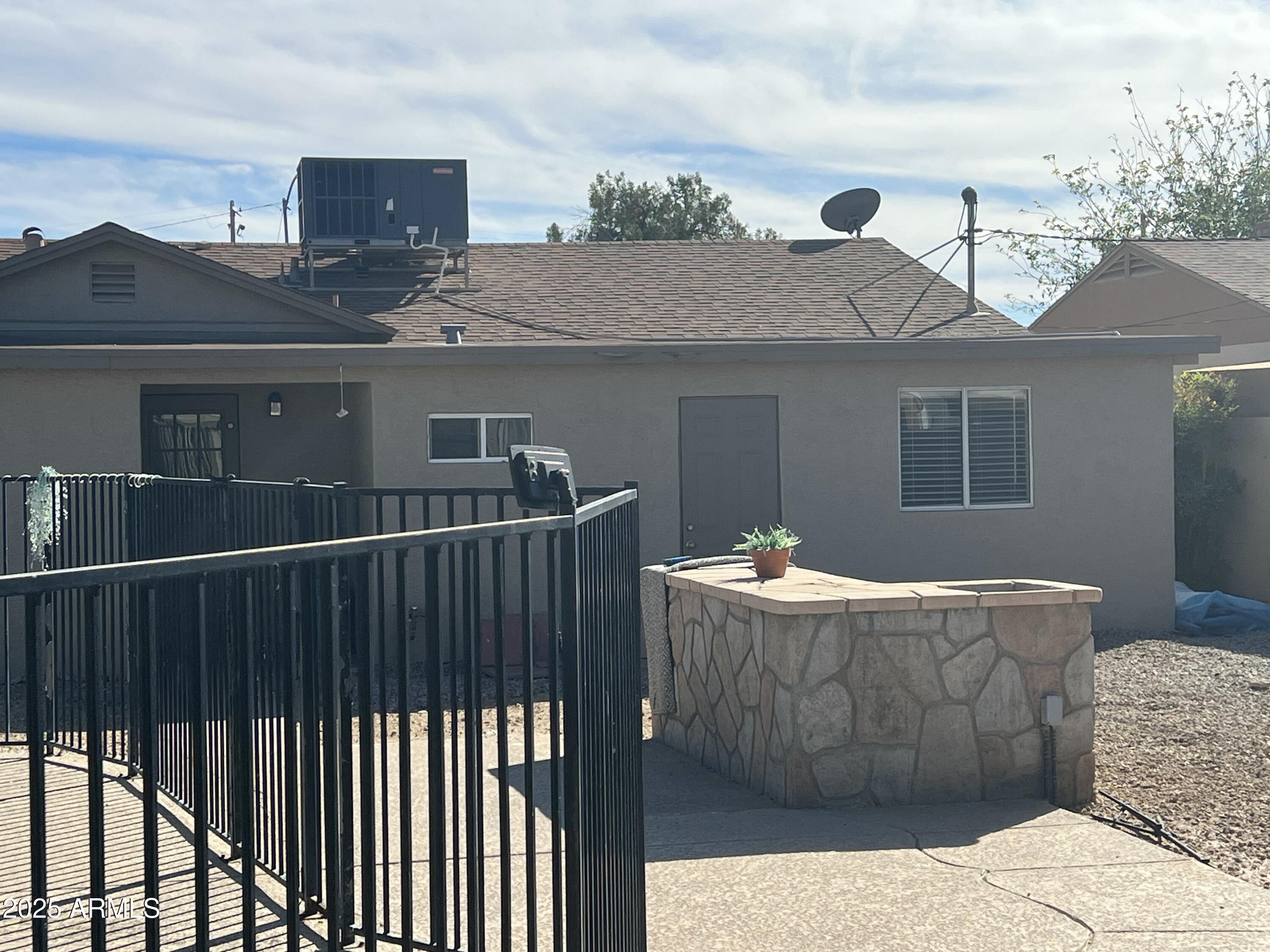 630 E FLINT Street, Chandler