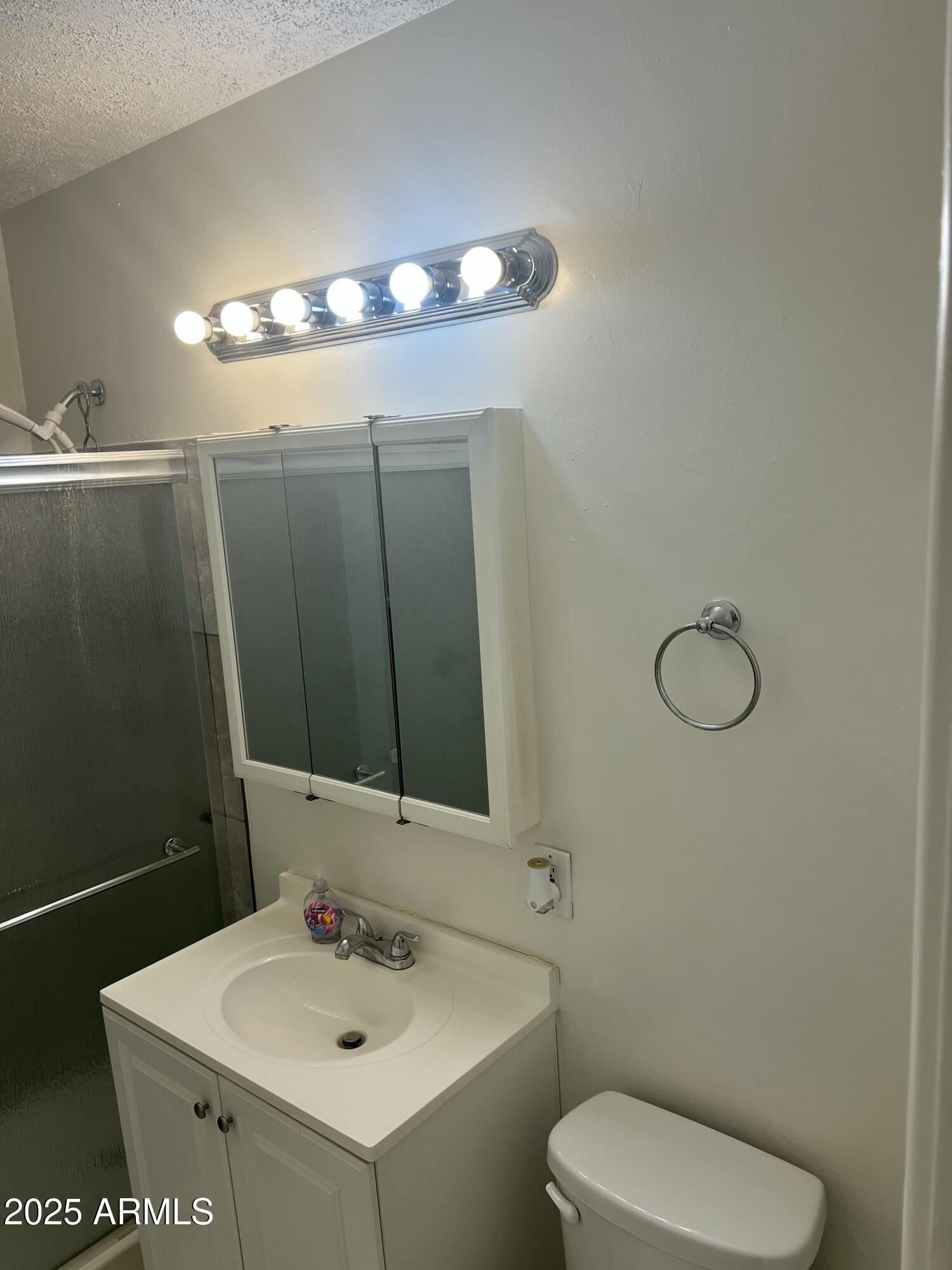 630 E FLINT Street, Chandler