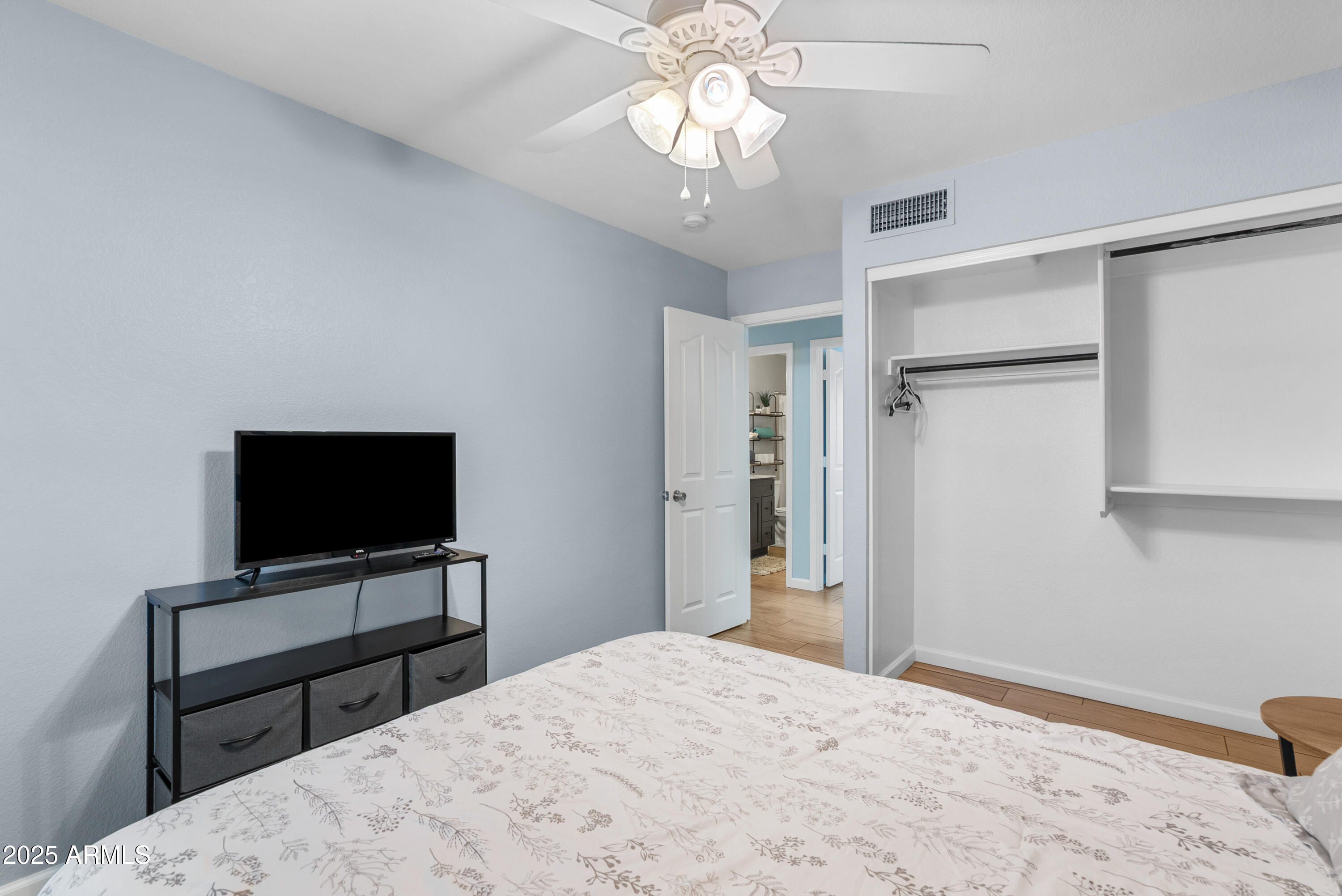 12312 W Edgemont Avenue