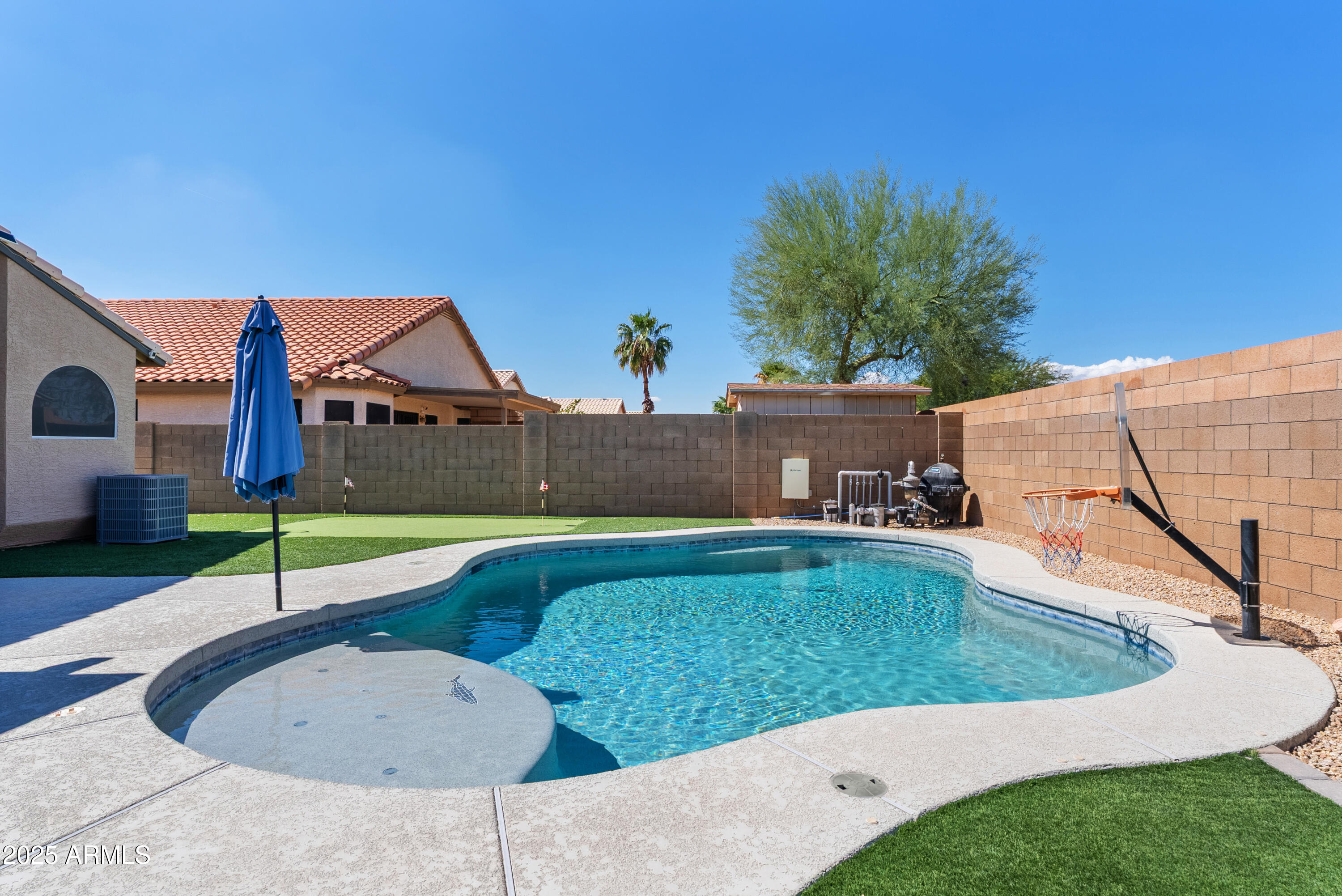 12312 W Edgemont Avenue