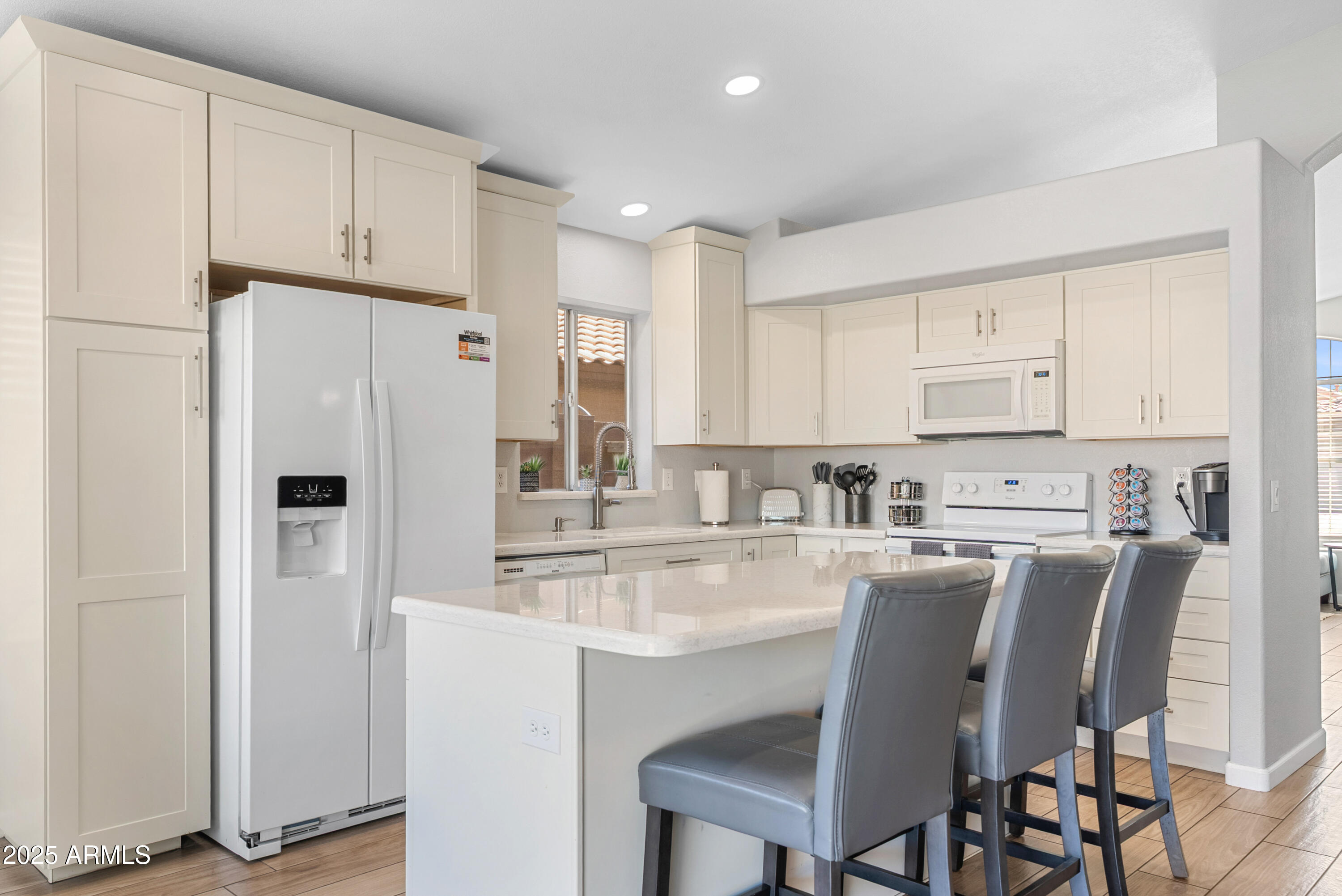 12312 W Edgemont Avenue