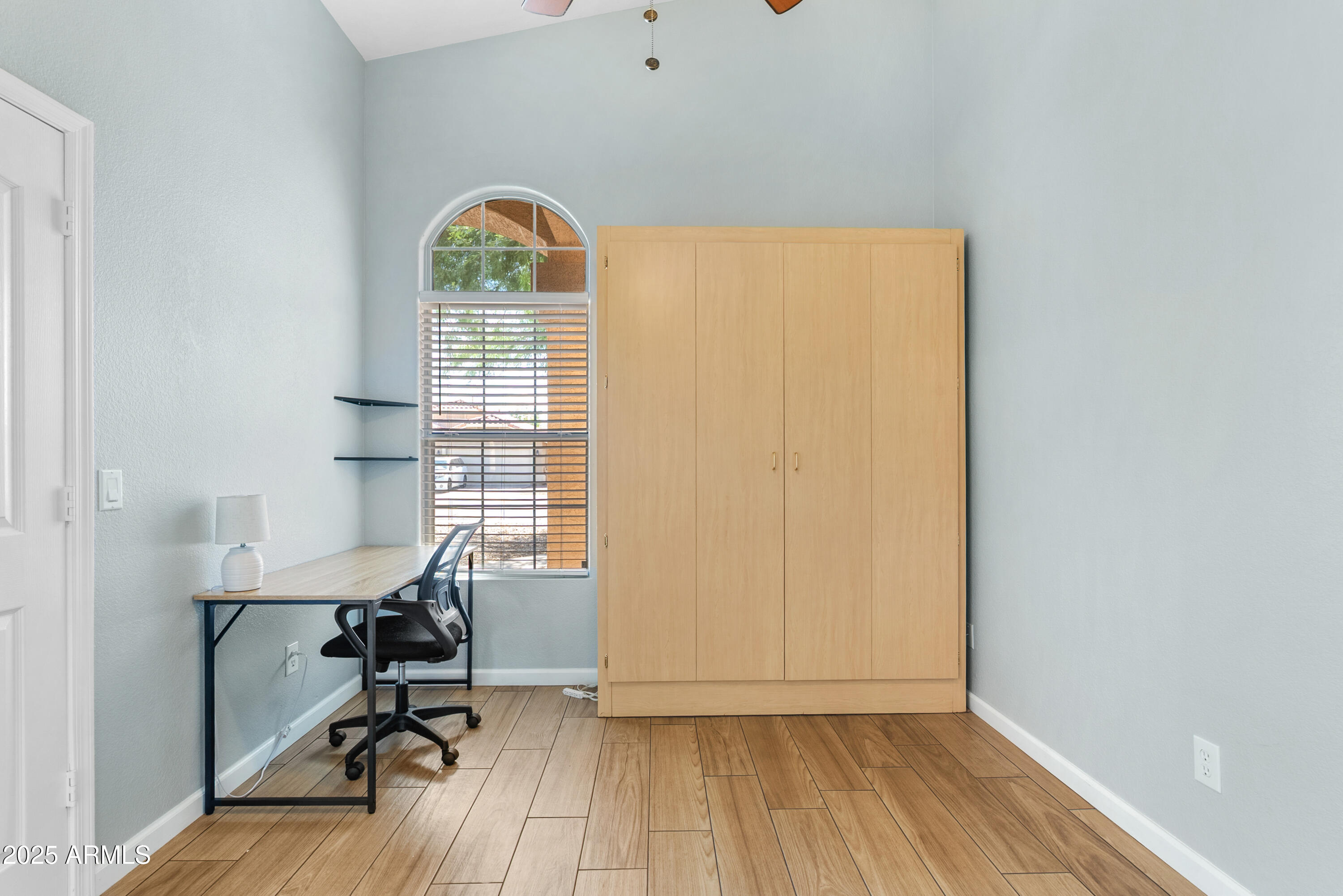 12312 W Edgemont Avenue