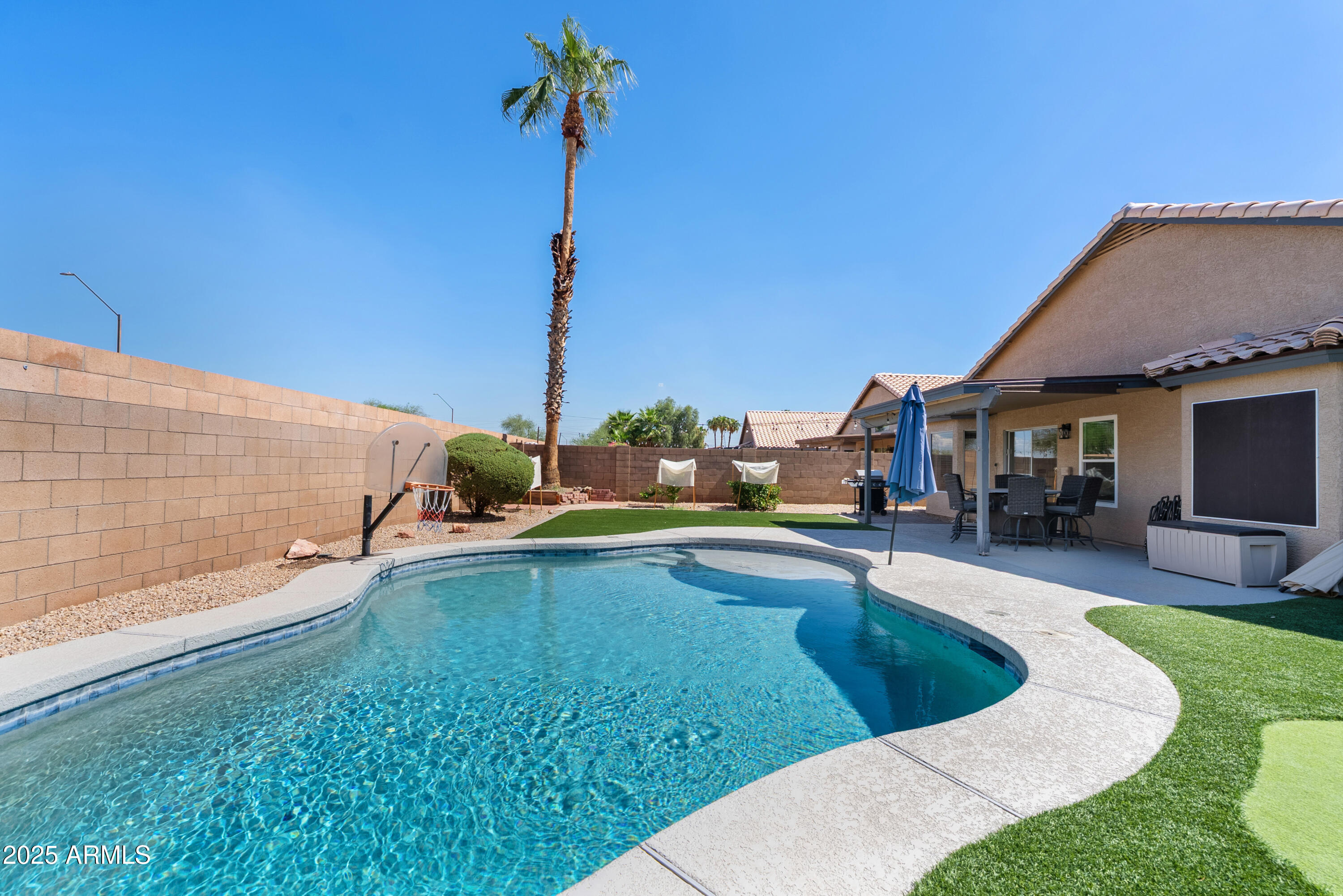 12312 W Edgemont Avenue