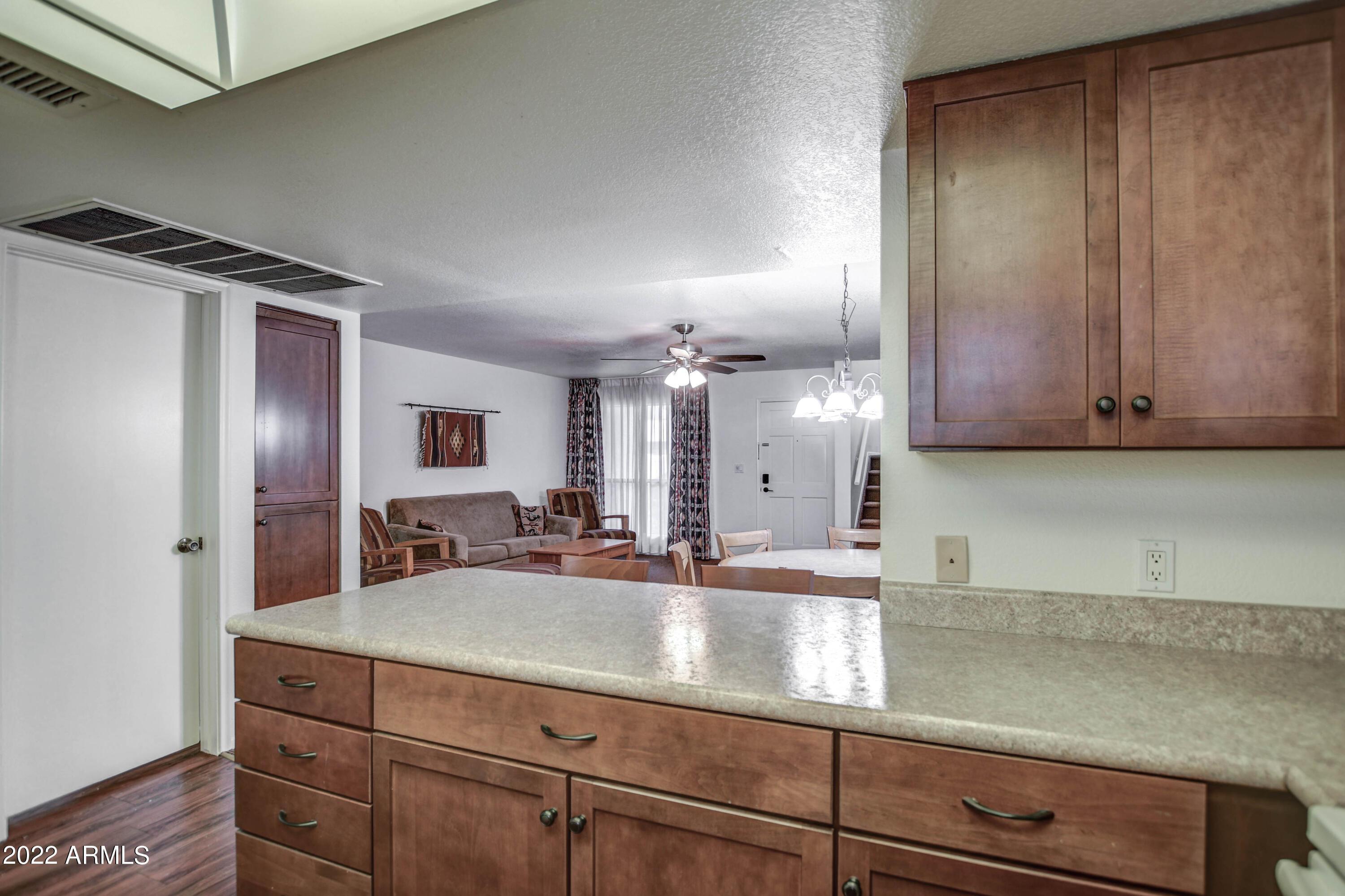 886 W Galveston Street, Unit 131