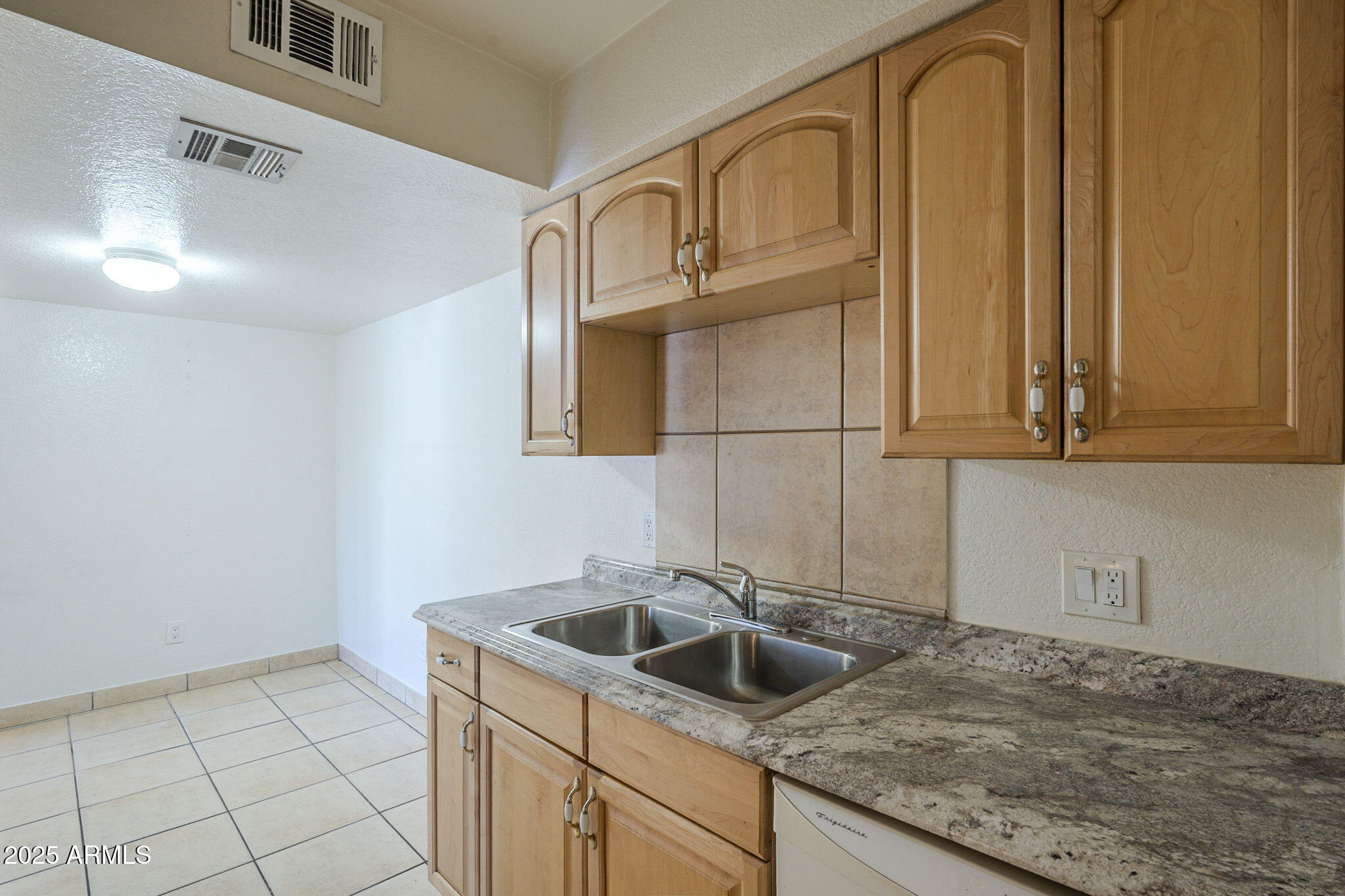 5035 N 17TH Avenue, 114