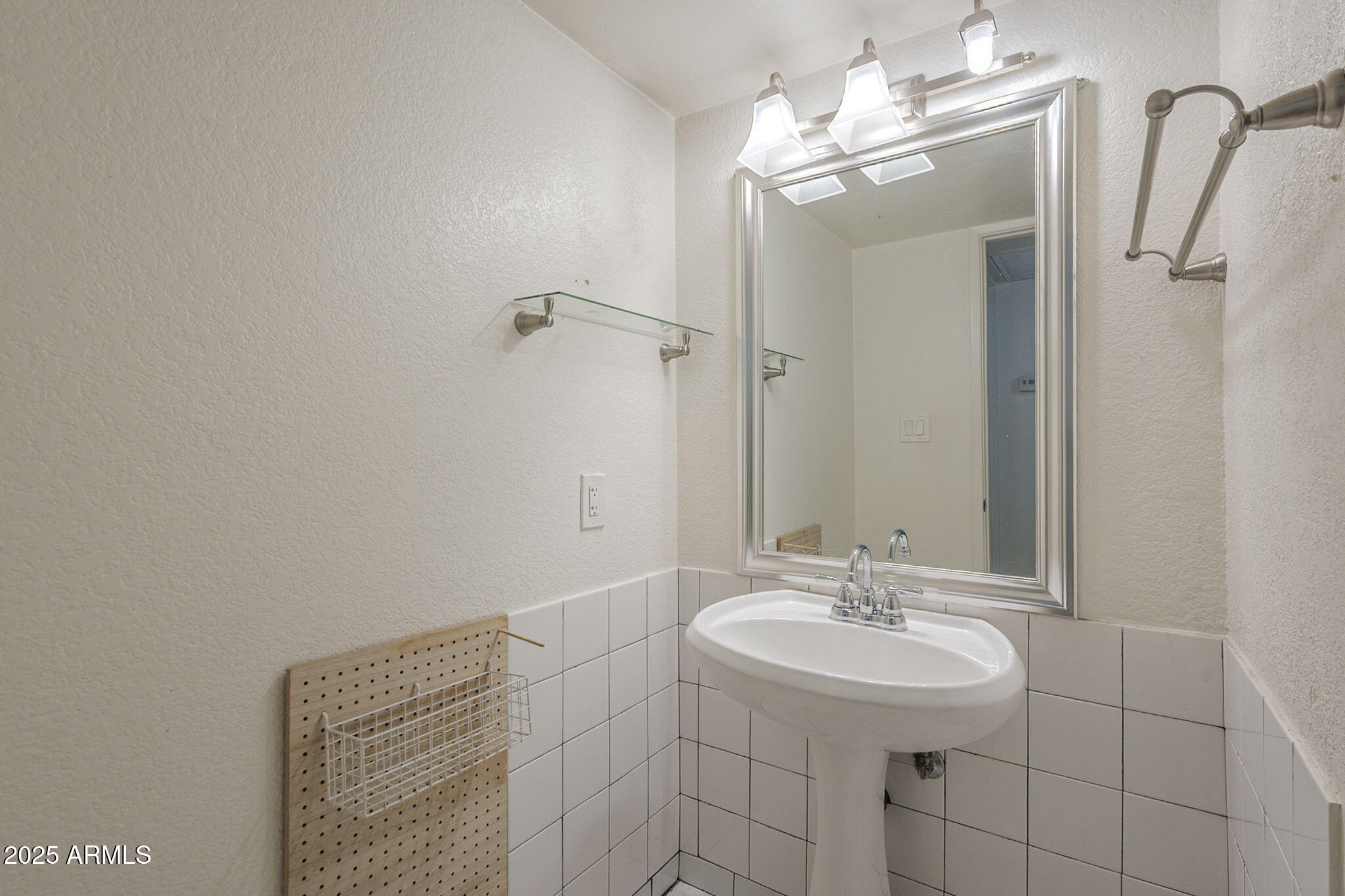 5035 N 17TH Avenue, 114