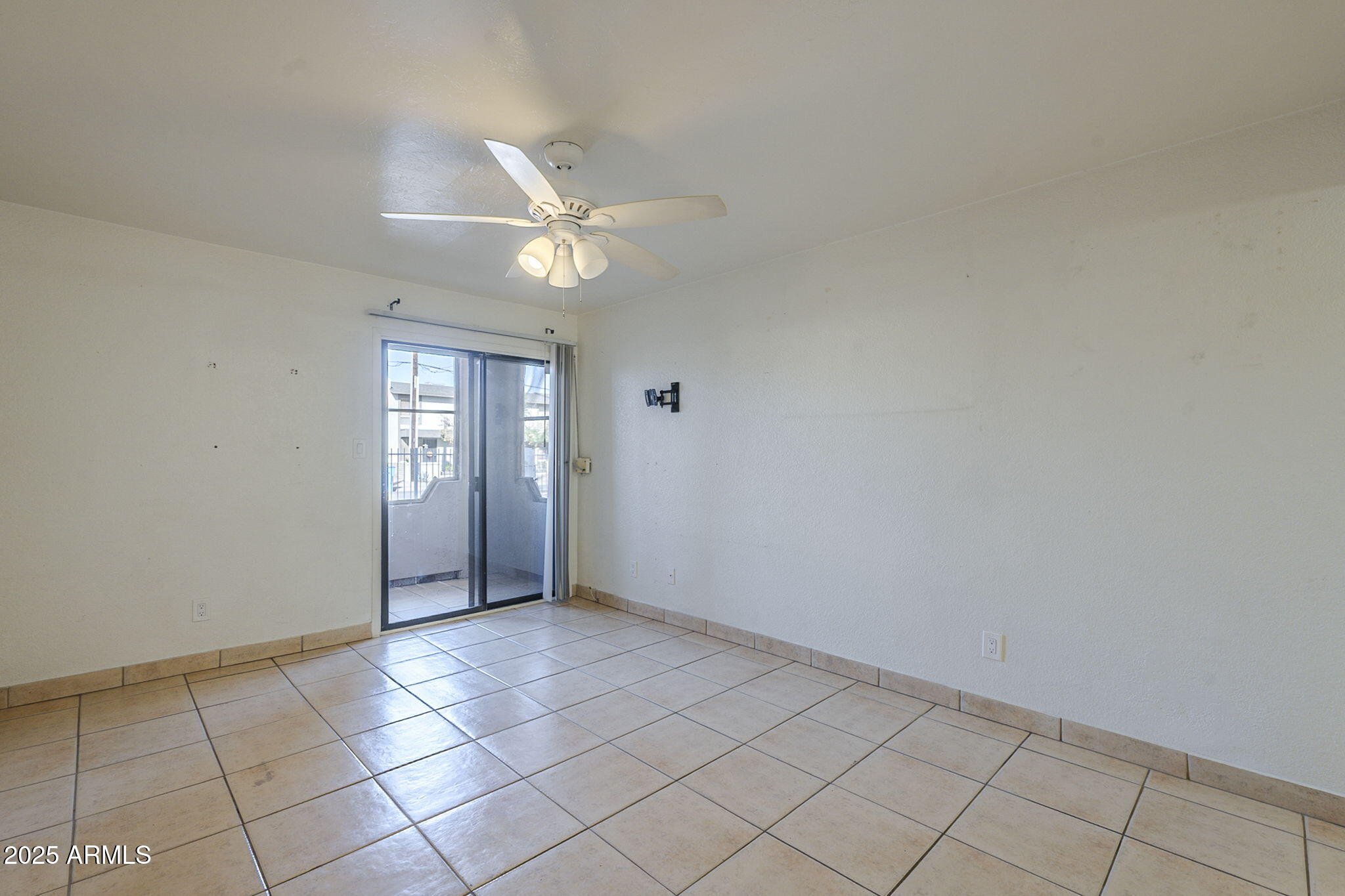 5035 N 17TH Avenue, 114