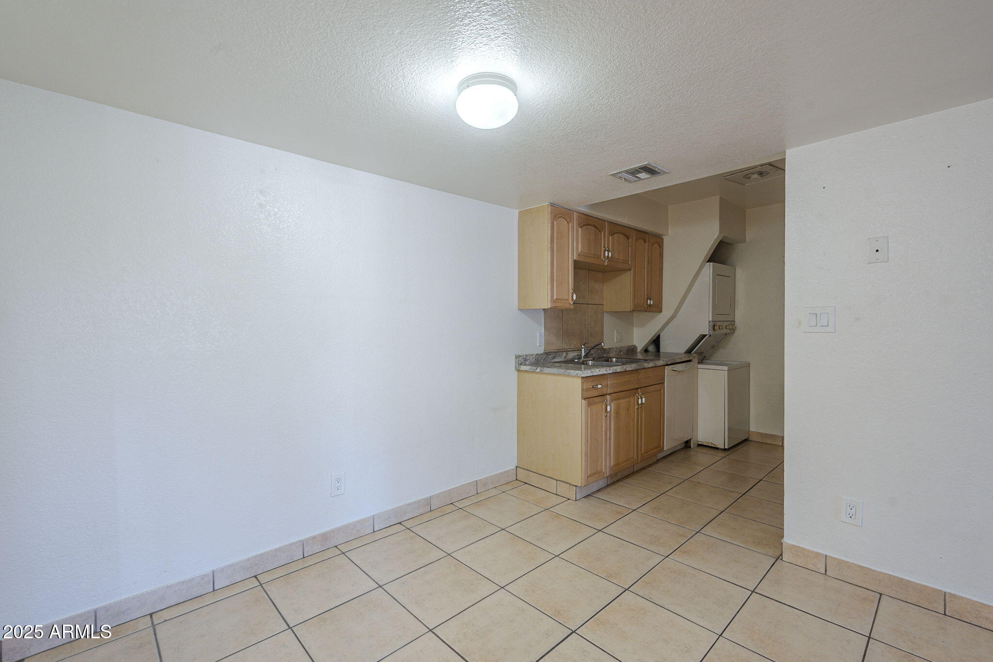 5035 N 17TH Avenue, 114