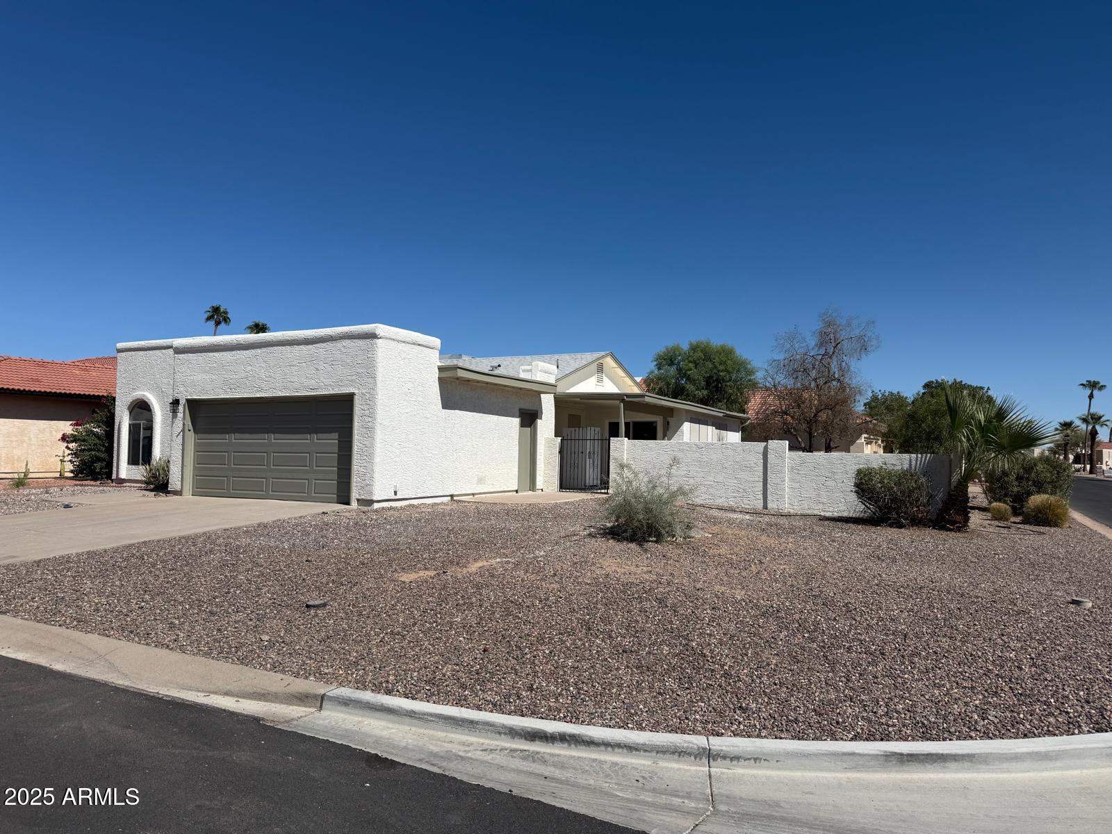 26621 S Shumaker Dr Drive, Sun Lakes