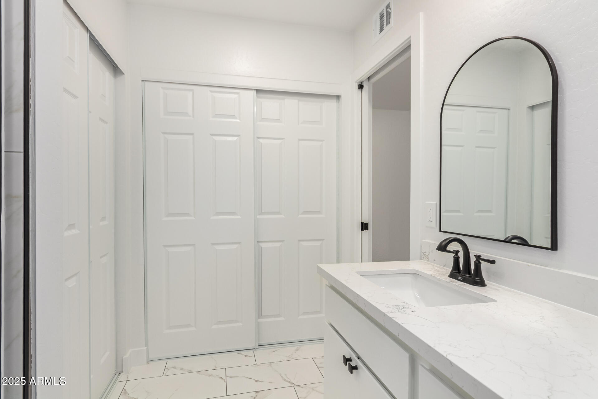 26621 S Shumaker Dr Drive, Sun Lakes