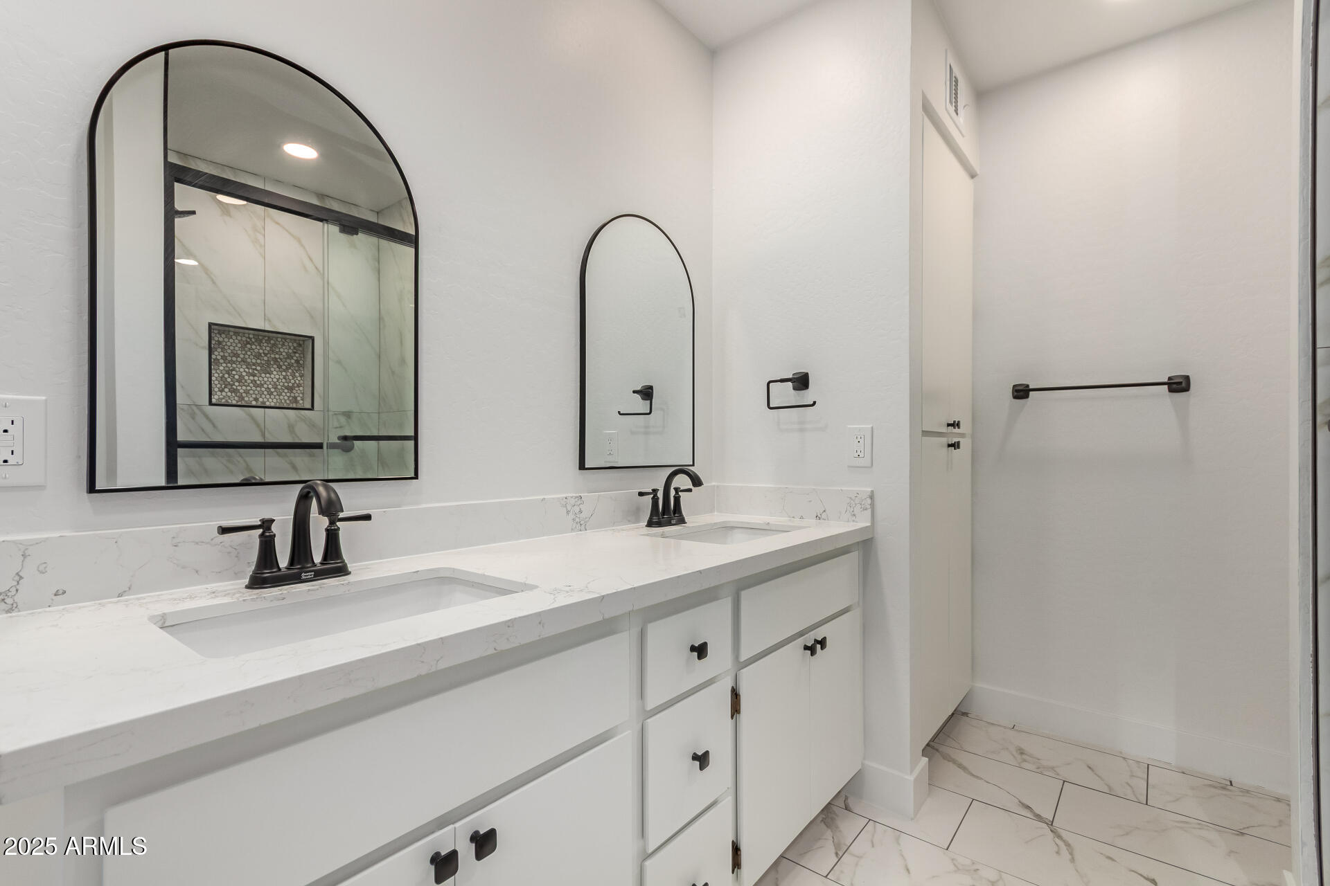 26621 S Shumaker Dr Drive, Sun Lakes