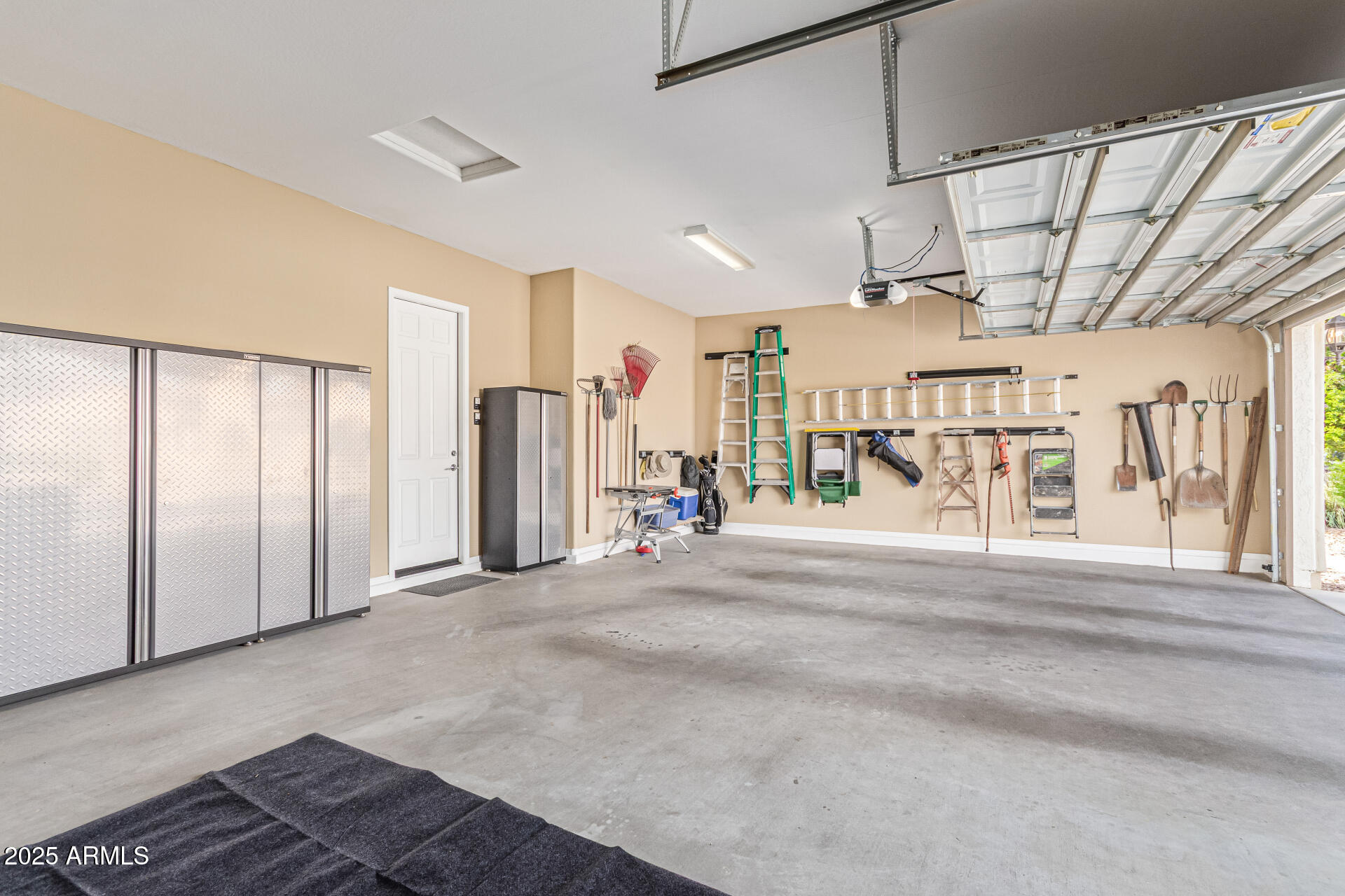 7789 W MONTEBELLO Way