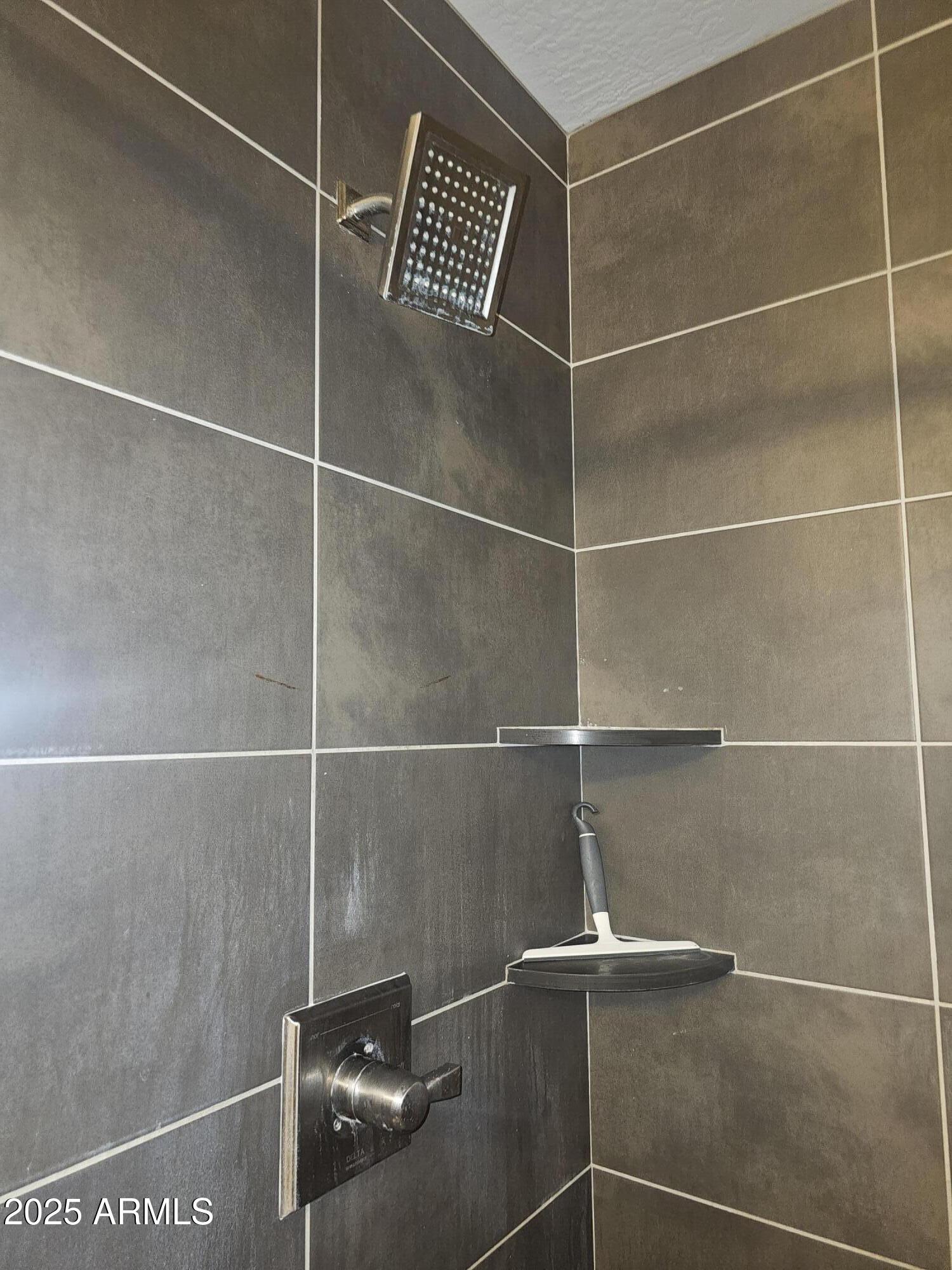 250 W QUEEN CREEK Road, 106