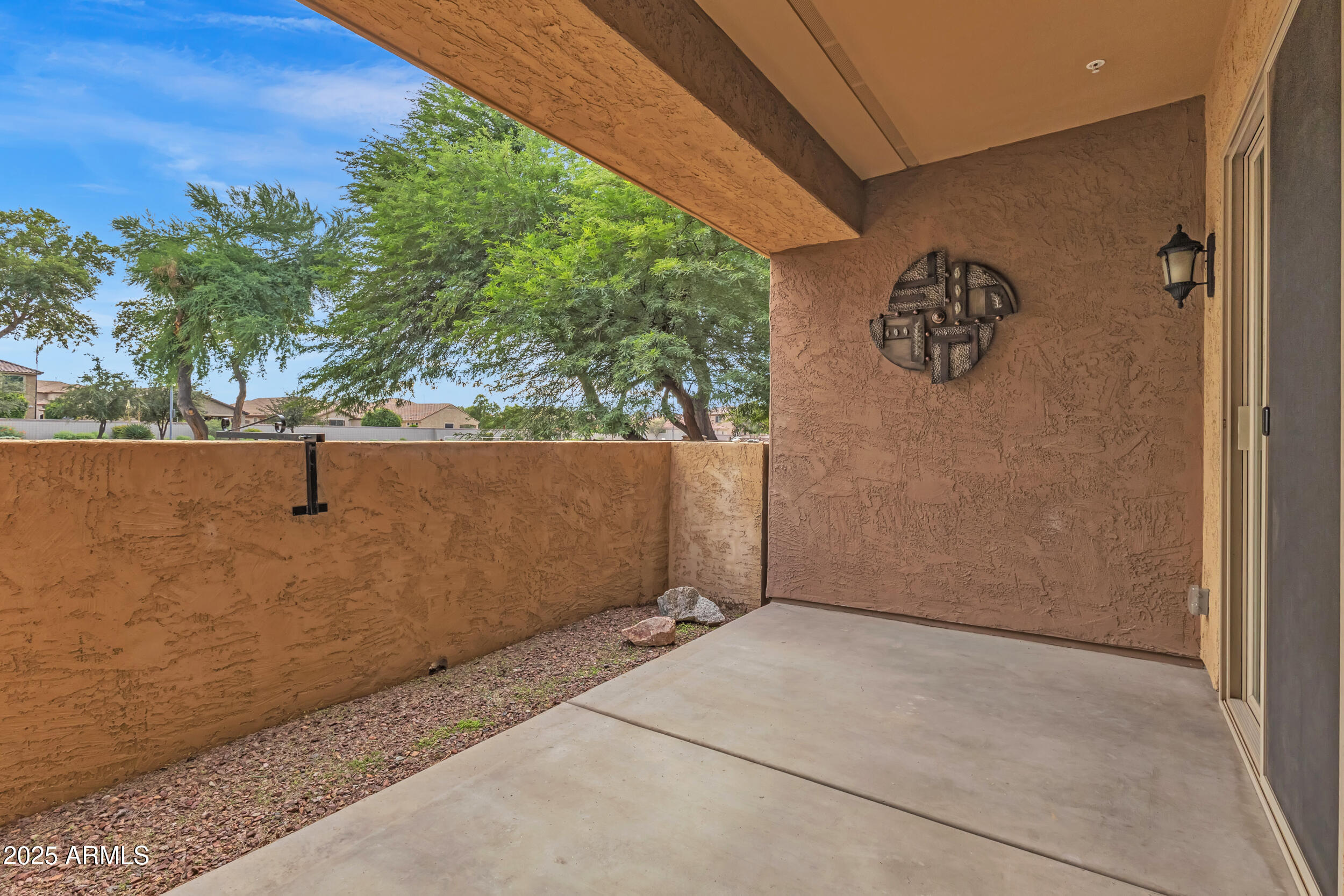 250 W QUEEN CREEK Road, 106