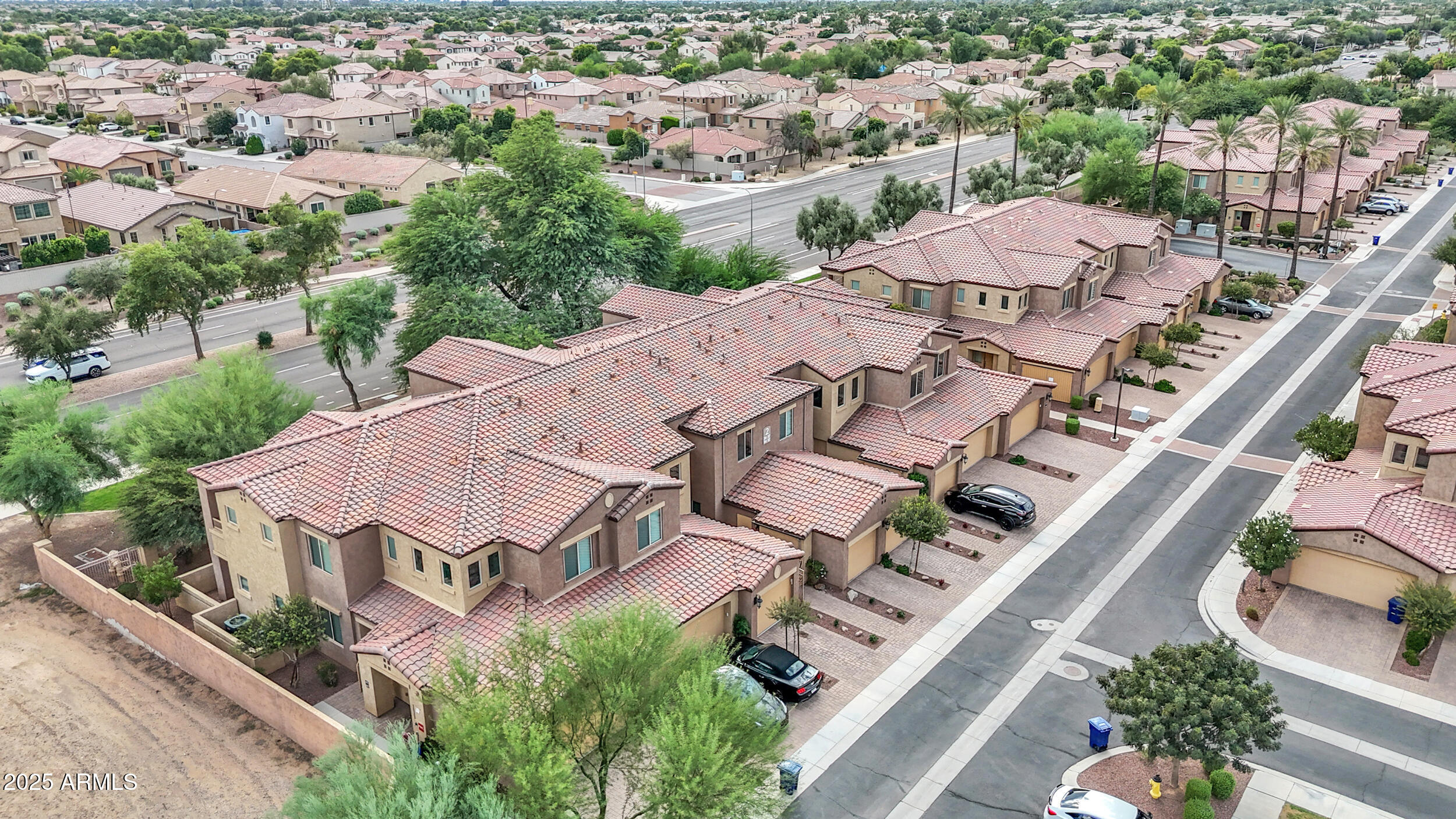 250 W QUEEN CREEK Road, 106