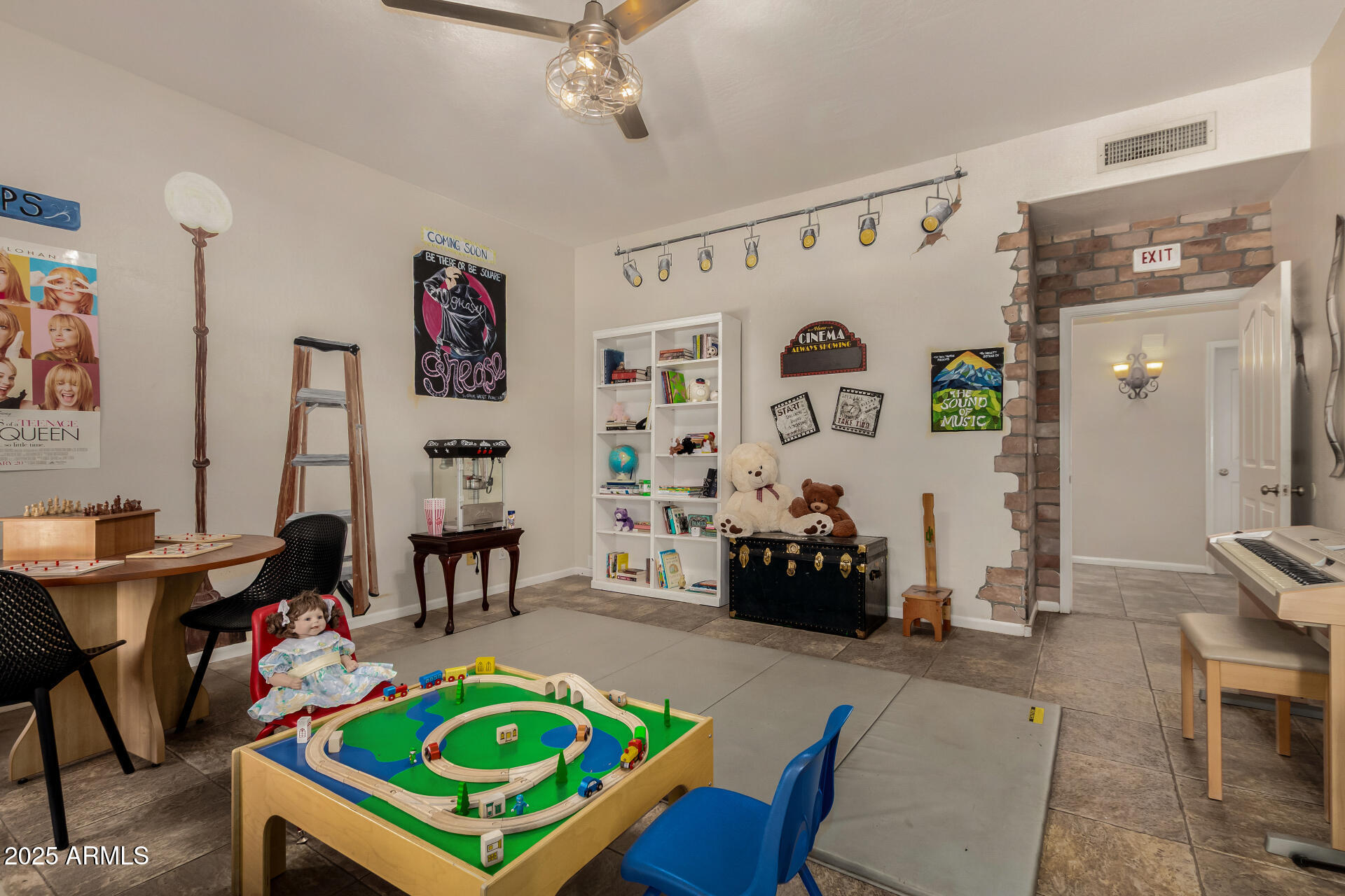 16024 S 7TH Drive, Phoenix