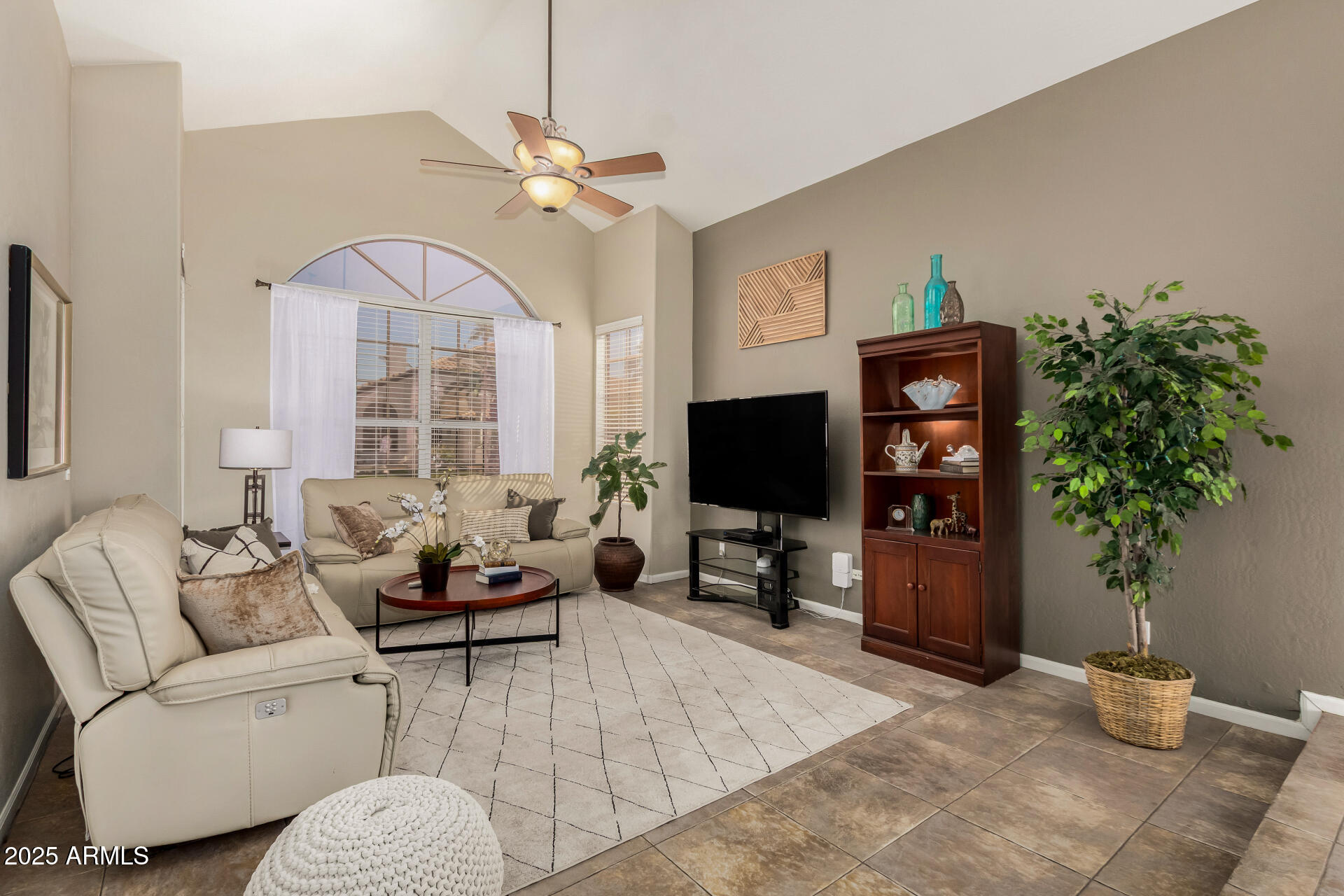 16024 S 7TH Drive, Phoenix