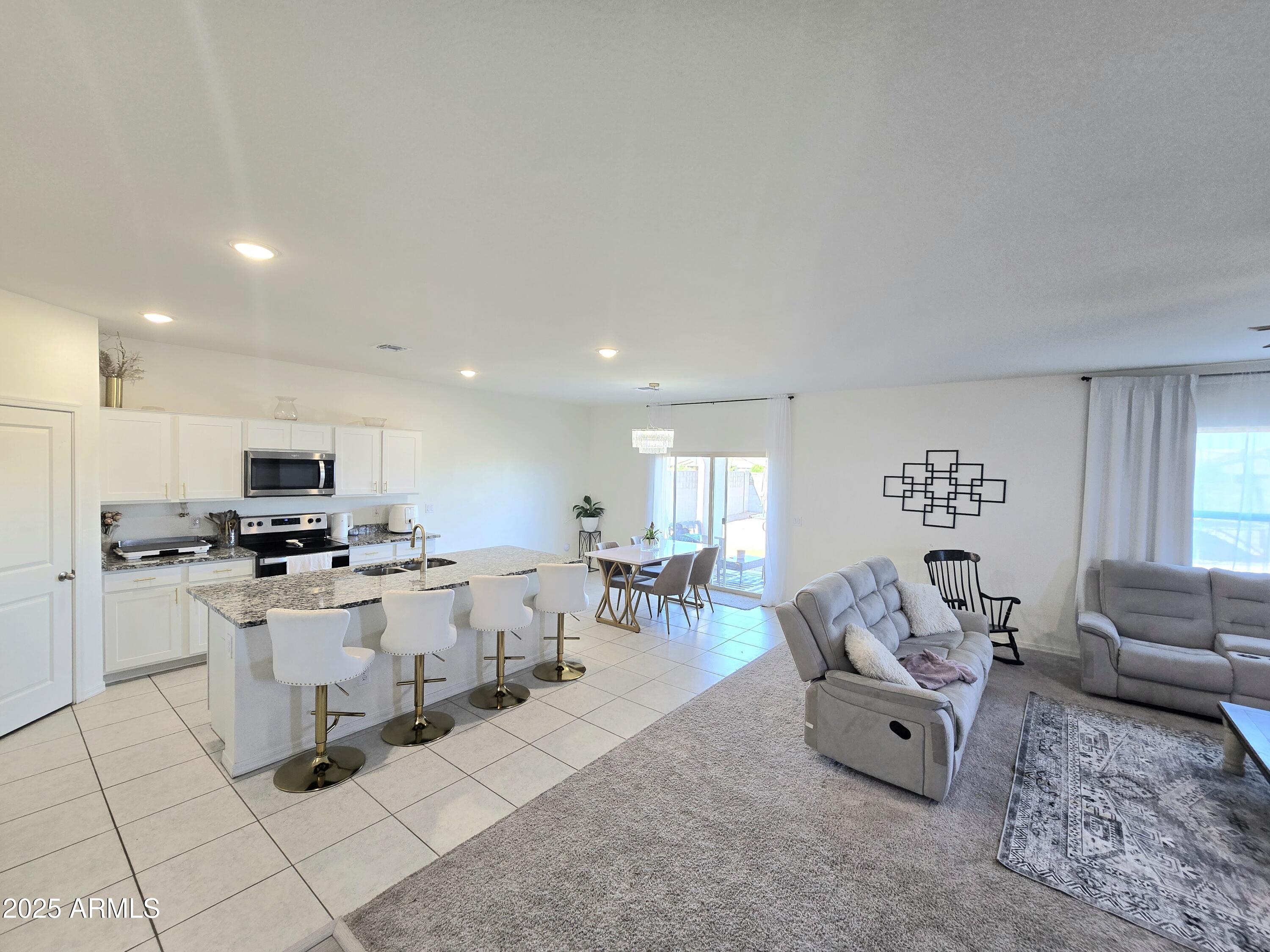 3212 E VALLEYHIGH Trail, San Tan Valley